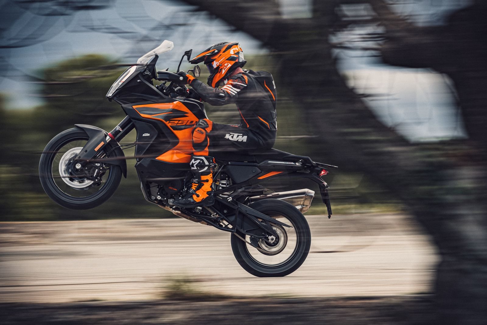 KTM 1290 SUPERADV S CHEGA AO BRASIL COM CONCEITO DE AVENTURA INCOMPARÁVEL, foto 2