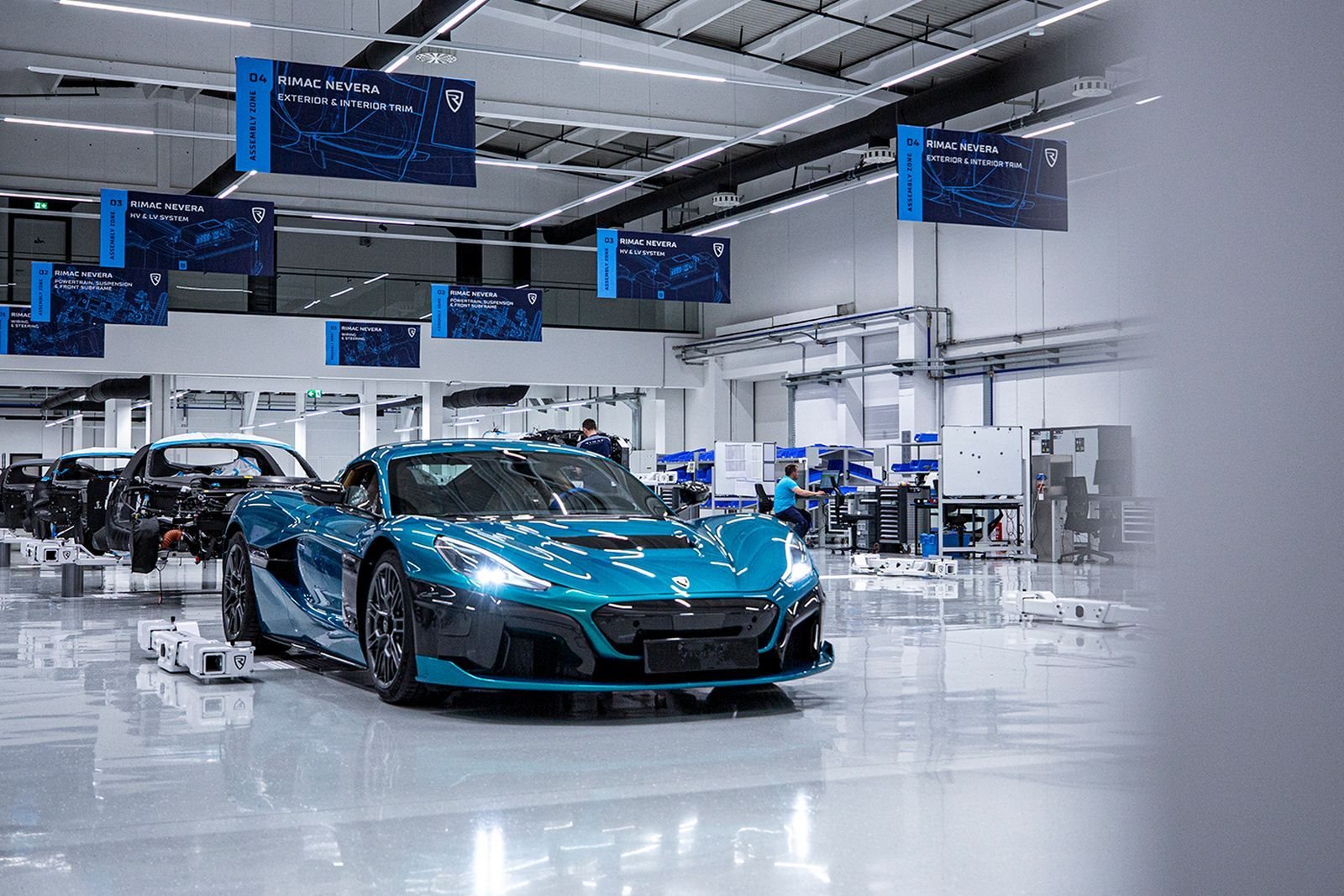 PRIMEIRO RIMAC NEVERA ESTÁ PRONTO PARA AS RUAS, foto 5