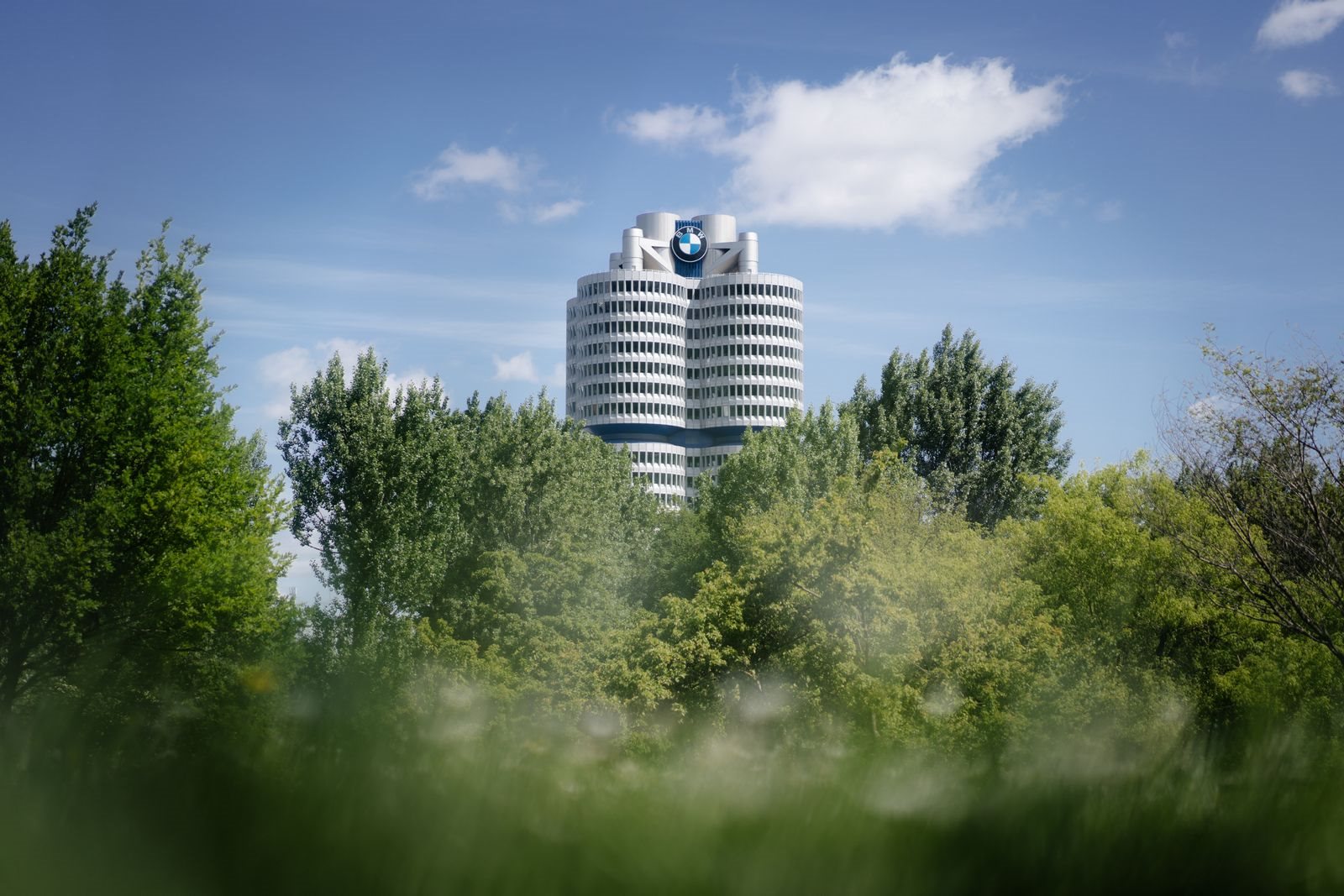 SEDE CENTRAL DA BMW, QUE FOI CONSTRUÍDA PARA DAR FORMA AO FUTURO, CELEBRA SEU 50° ANIVERSÁRIO, foto 9