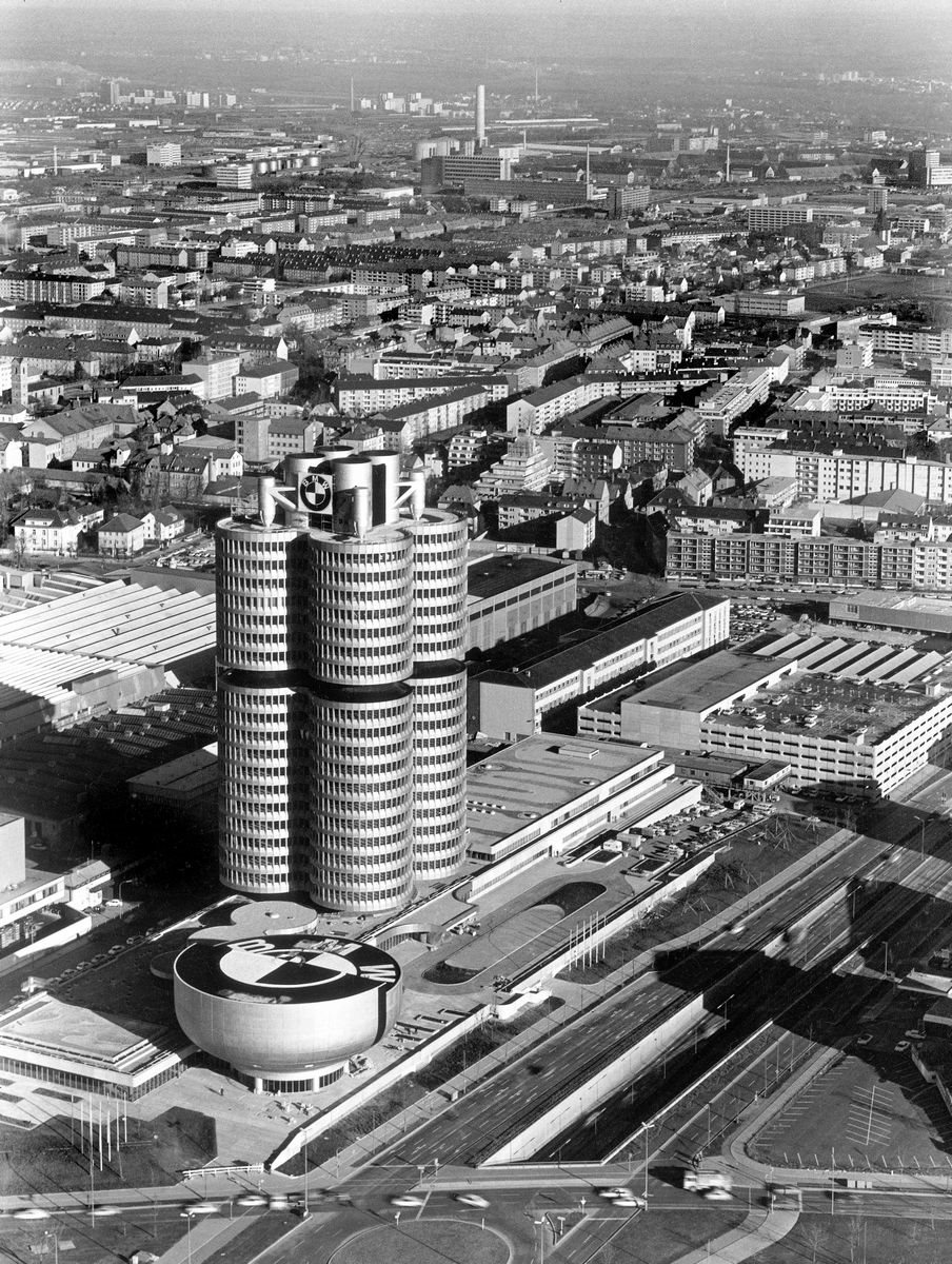 SEDE CENTRAL DA BMW, QUE FOI CONSTRUÍDA PARA DAR FORMA AO FUTURO, CELEBRA SEU 50° ANIVERSÁRIO, foto 38