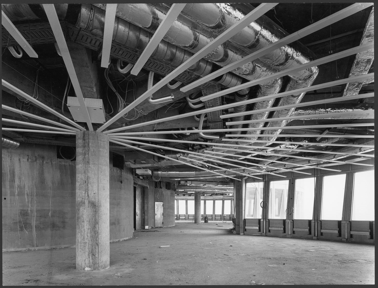 SEDE CENTRAL DA BMW, QUE FOI CONSTRUÍDA PARA DAR FORMA AO FUTURO, CELEBRA SEU 50° ANIVERSÁRIO, foto 40