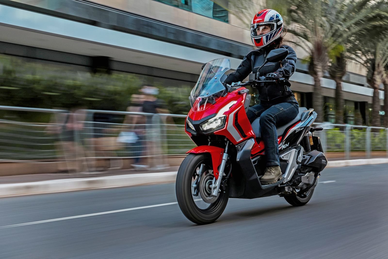 HONDA ADV 2023: OPÇÃO EXCLUSIVA E INOVADORA ENTRE AS SCOOTERS, MODELO GANHA NOVA OPÇÃO DE COR PRATA, foto 11