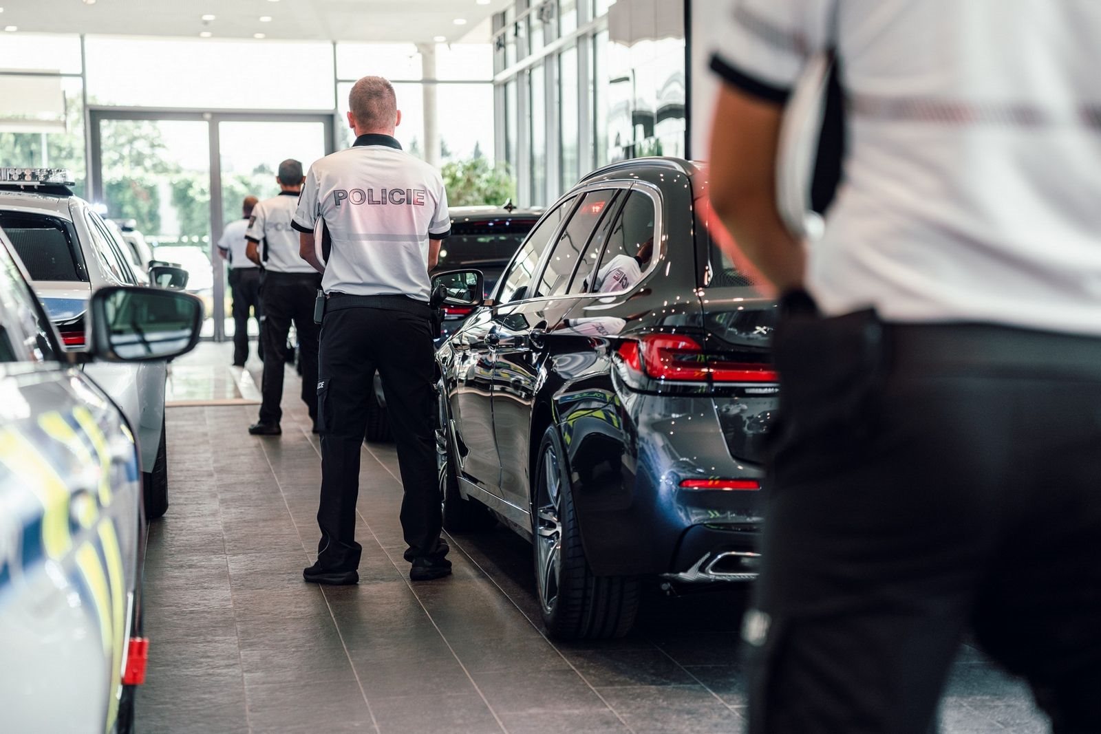 POLÍCIA DA REPÚBLICA CHECA INCORPORA UM BMW 540i xDRIVE TOURING À SUA FROTA, foto 8