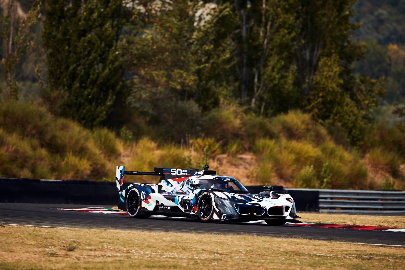 BMW M MOTORSPORT REGRESSA A LE MANS COM O BMW M HYBRID V8, 25 ANOS DEPOIS DE SUA VITÓRIA, foto 7