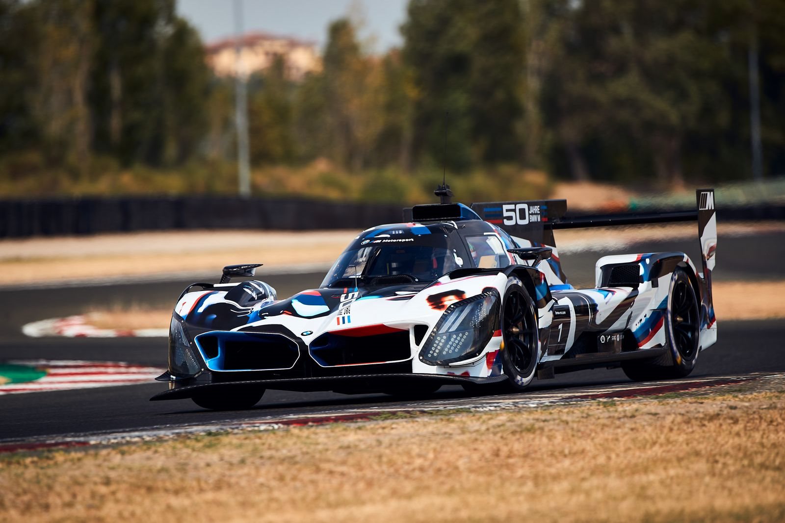 BMW M MOTORSPORT REGRESSA A LE MANS COM O BMW M HYBRID V8, 25 ANOS DEPOIS DE SUA VITÓRIA, foto 18
