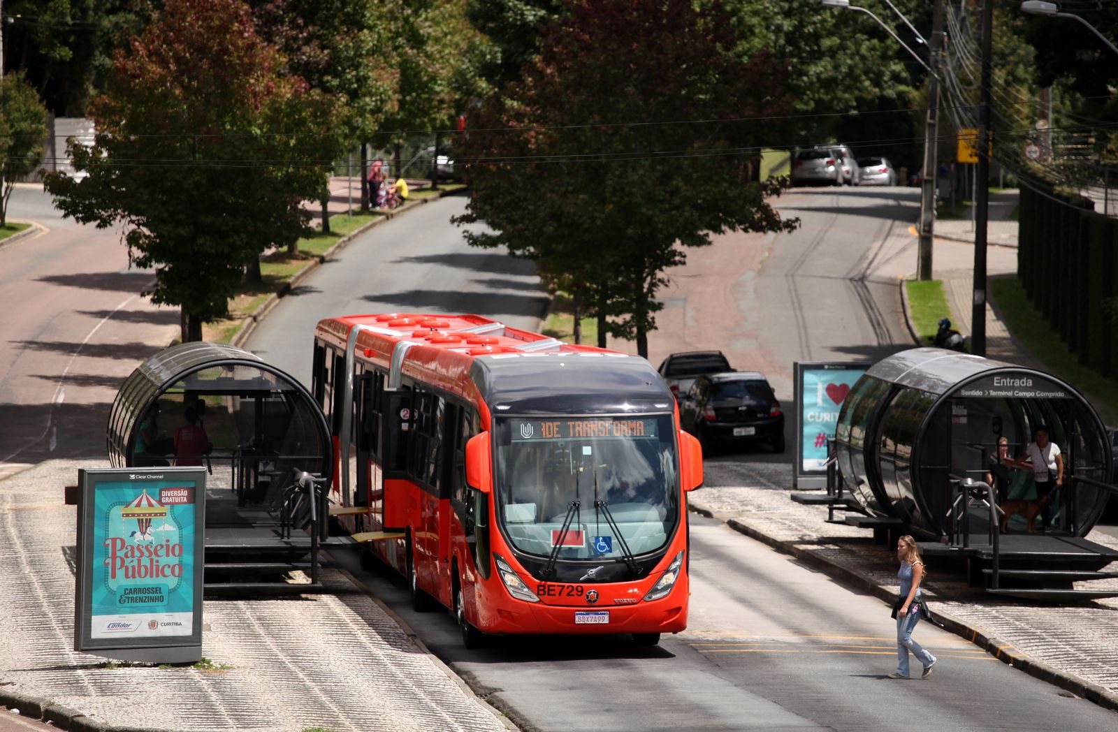 BIARTICULADO VOLVO COMPLETA TRÊS DÉCADAS DE REVOLUÇÃO NO TRANSPORTE DE PASSAGEIROS, foto 2