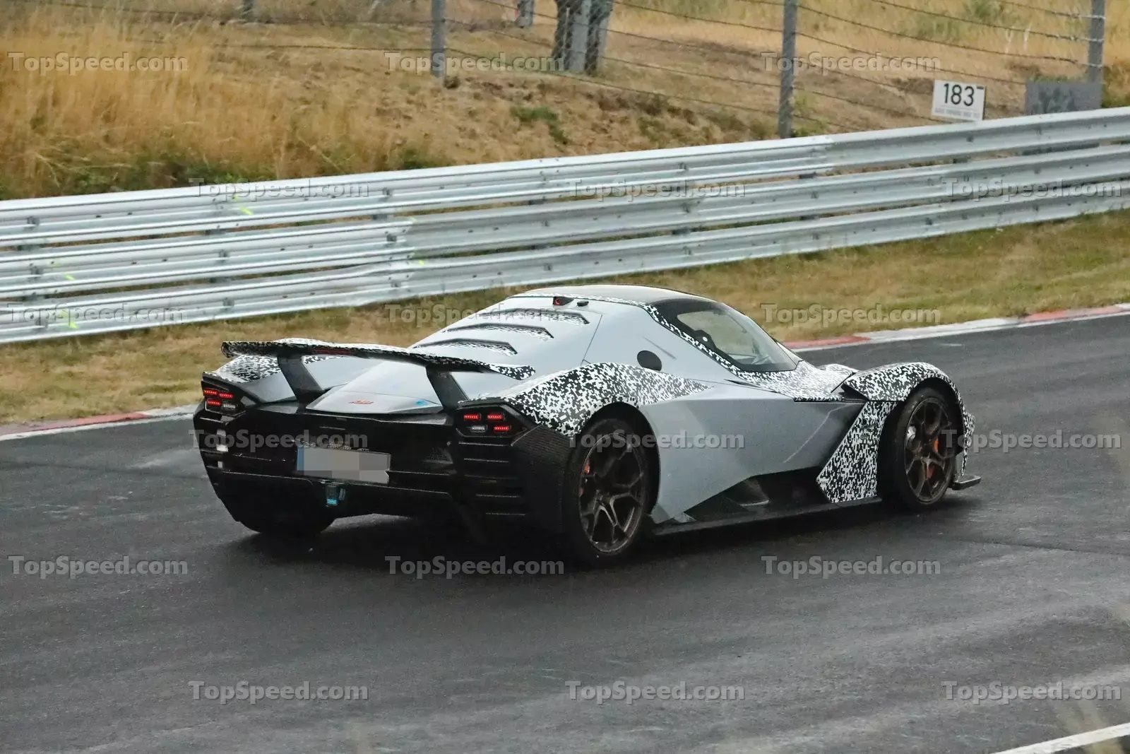 NOVO KTM X-BOW GT-XR COM MOTOR DO AUDI RS 3 SENDO AJUSTADO EM NÜRBURGRING, foto 8