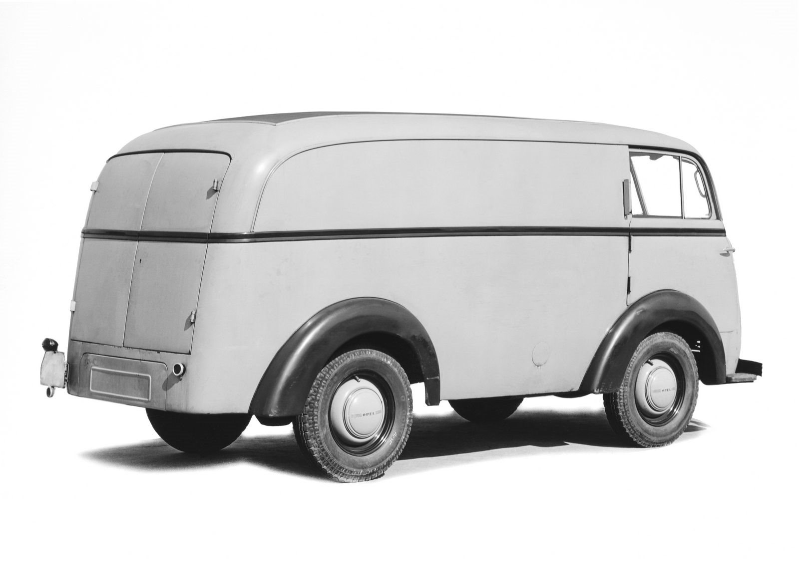 REENCONTRADAS FOTOGRAFIAS DE UMA VAN OPEL BLITZ HÁ MUITO TEMPO PERDIDA, foto 5