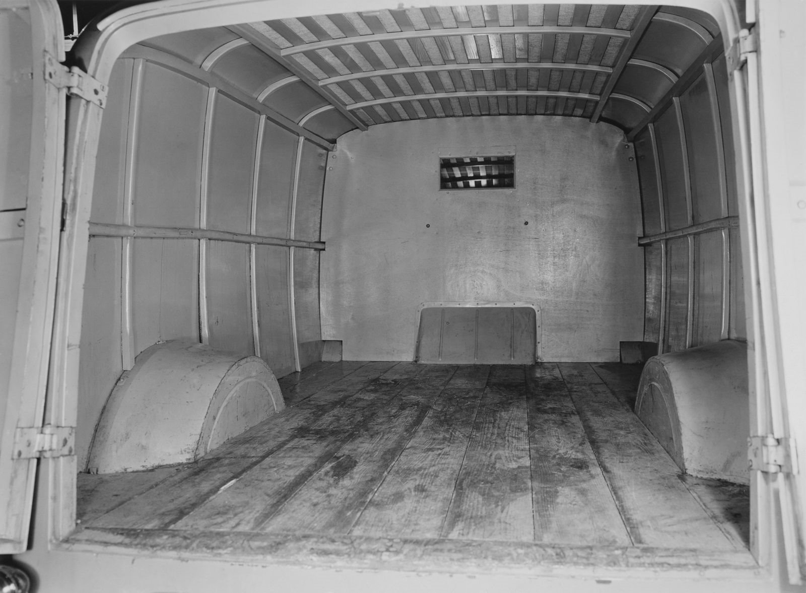 REENCONTRADAS FOTOGRAFIAS DE UMA VAN OPEL BLITZ HÁ MUITO TEMPO PERDIDA, foto 8