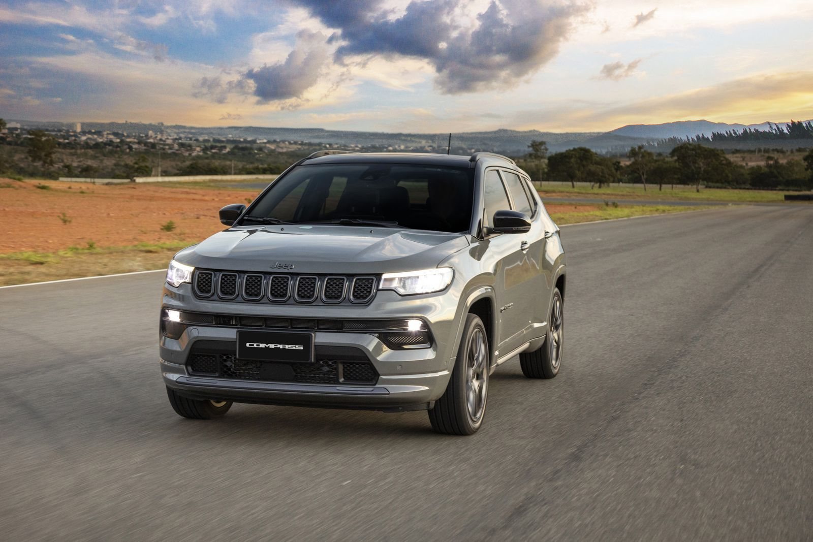 JEEP COMPASS E COMMANDER APRESENTAM LINHA 2023 COM MAIS TECNOLOGIA E NOVOS EQUIPAMENTOS DE SÉRIE, foto 6