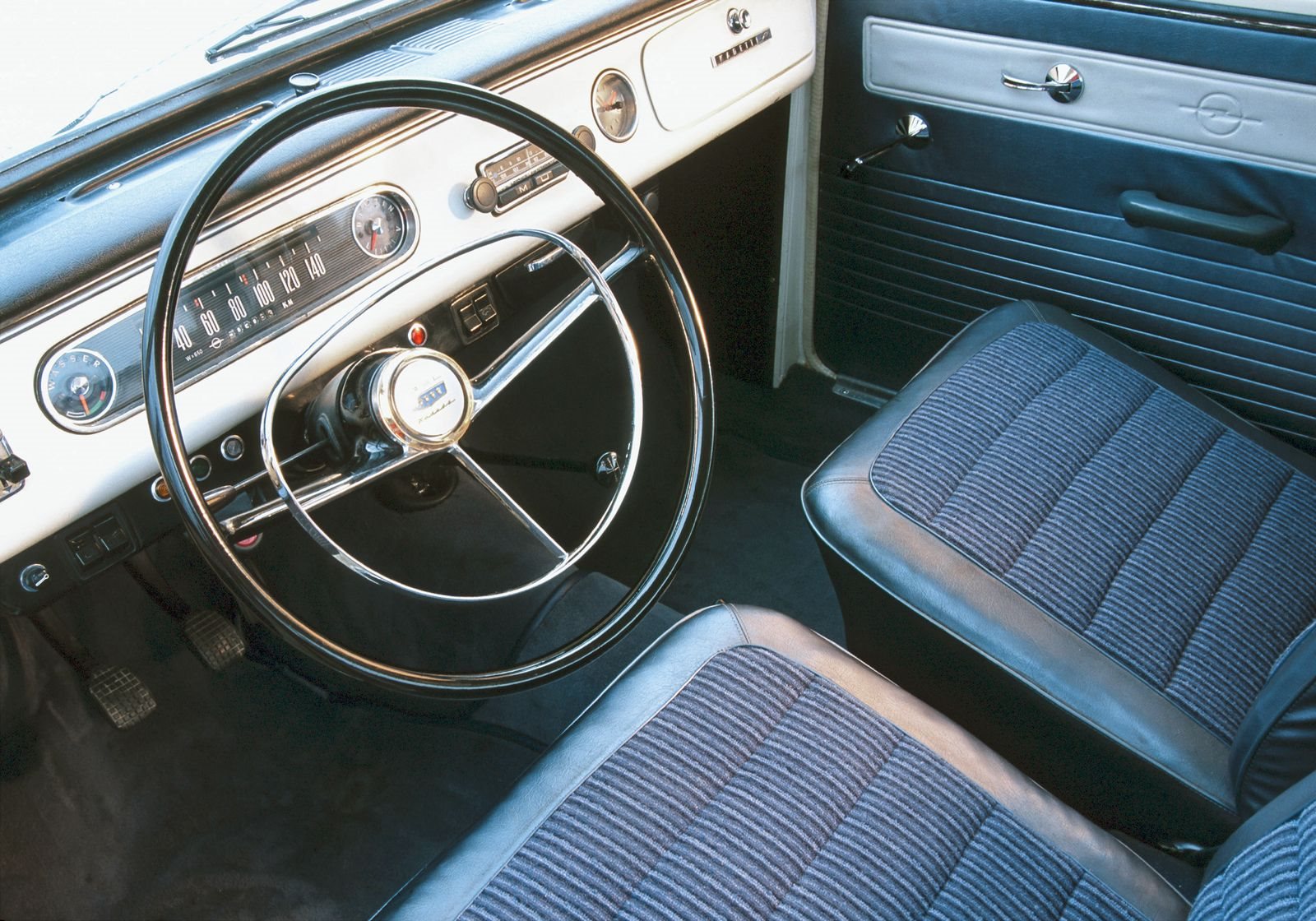 HÁ 60 ANOS O OPEL KADETT CRIAVA O SEGMENTO DOS MODELOS COMPACTOS, foto 9