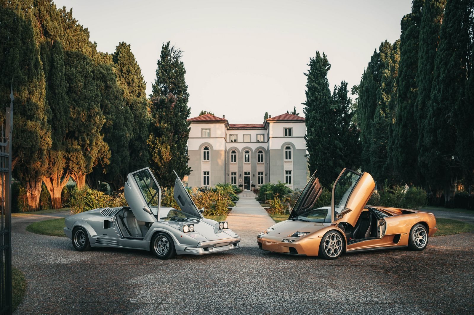 LAMBORGHINI PRESTA HOMENAGEM AO DIABLO E AO SEU MOTOR V12 ASPIRADO NATURALMENTE, foto 4