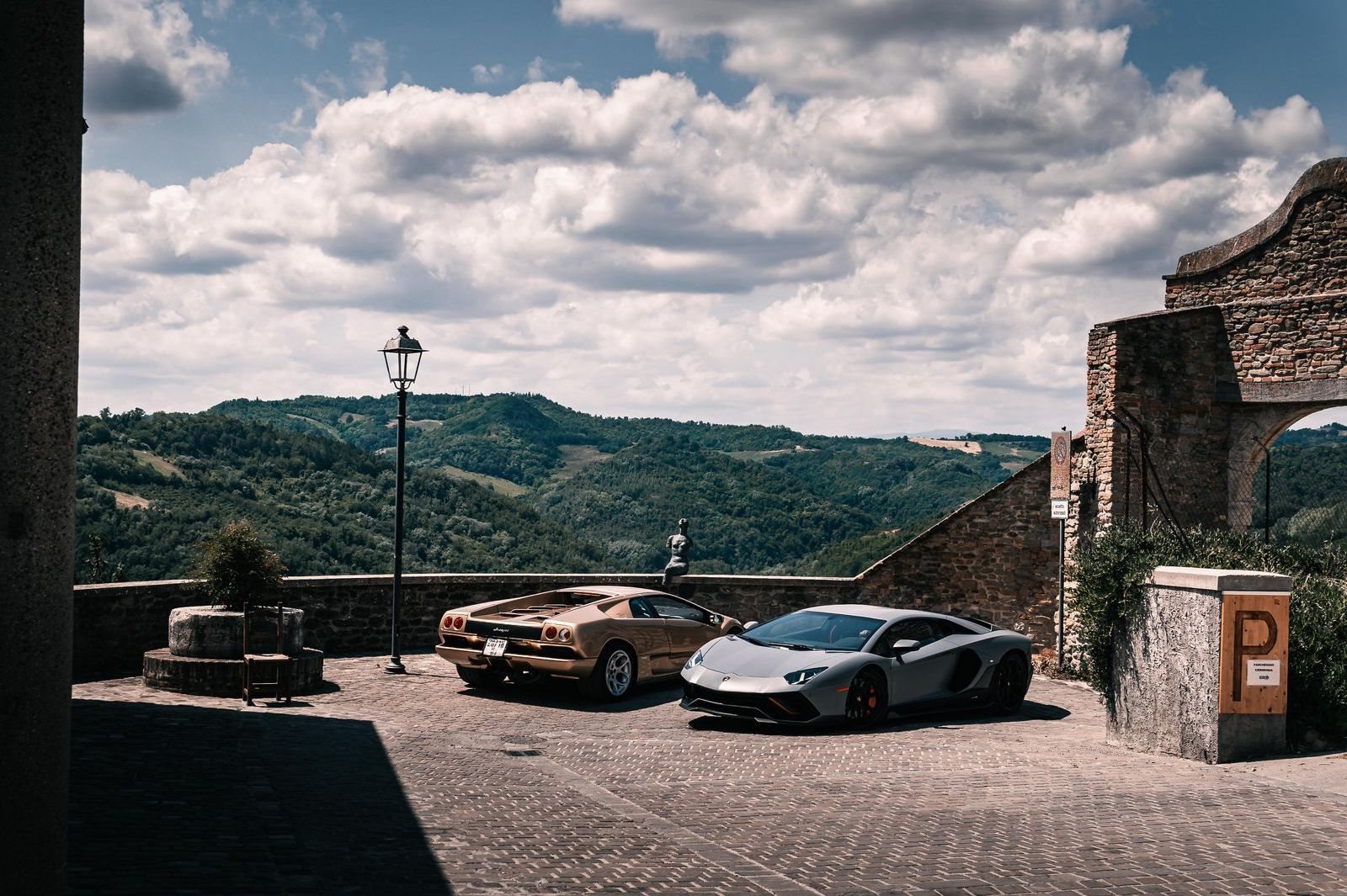 LAMBORGHINI PRESTA HOMENAGEM AO DIABLO E AO SEU MOTOR V12 ASPIRADO NATURALMENTE, foto 12