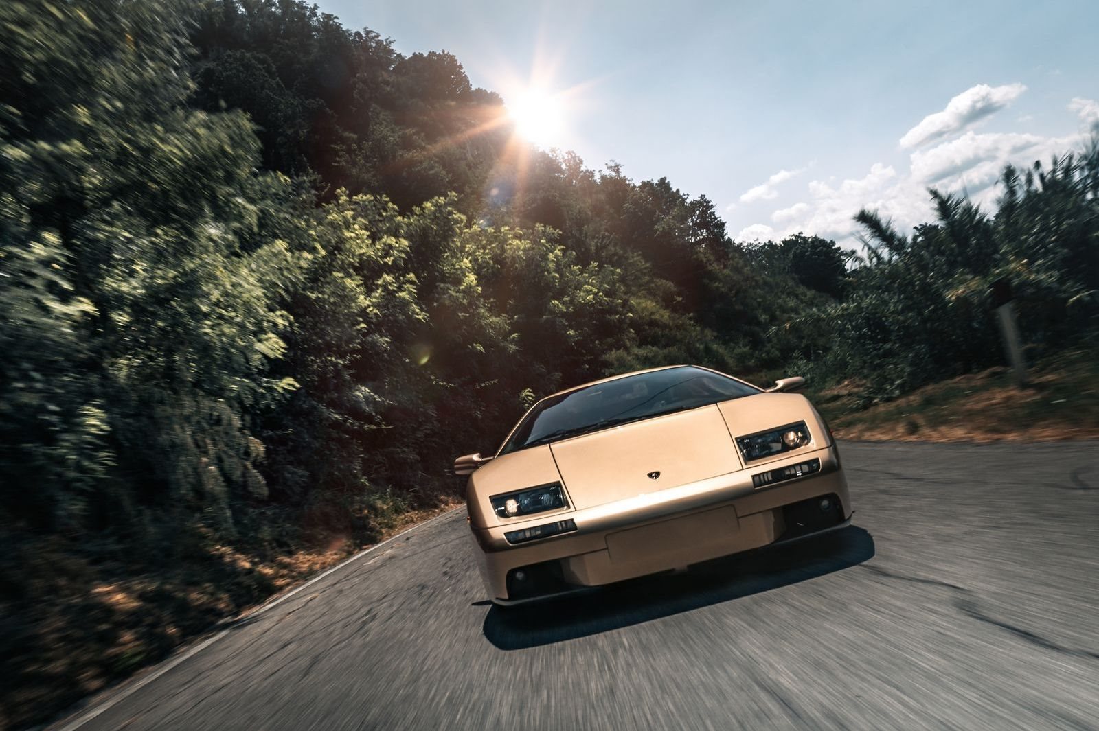 LAMBORGHINI PRESTA HOMENAGEM AO DIABLO E AO SEU MOTOR V12 ASPIRADO NATURALMENTE, foto 20