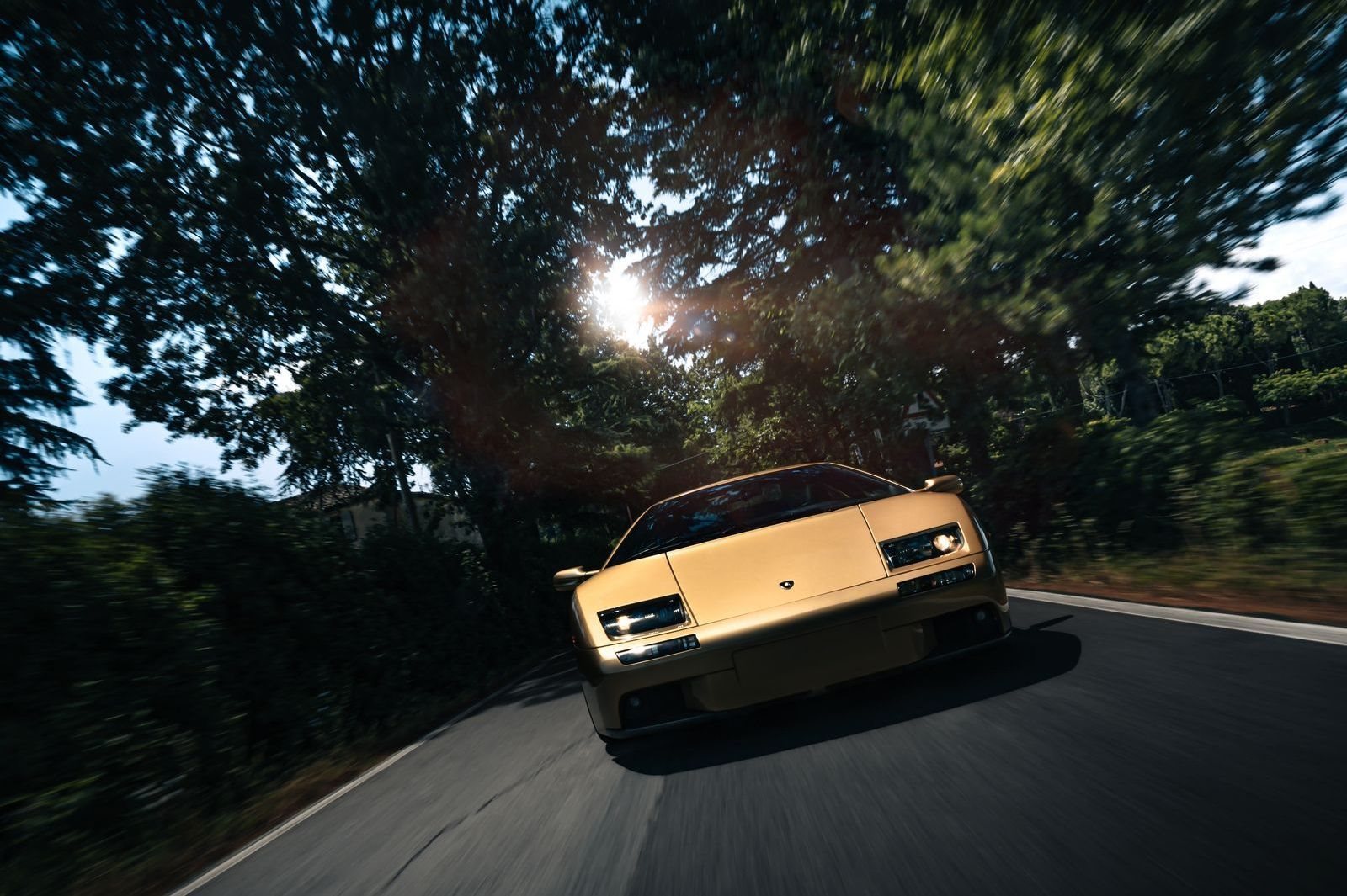 LAMBORGHINI PRESTA HOMENAGEM AO DIABLO E AO SEU MOTOR V12 ASPIRADO NATURALMENTE, foto 21