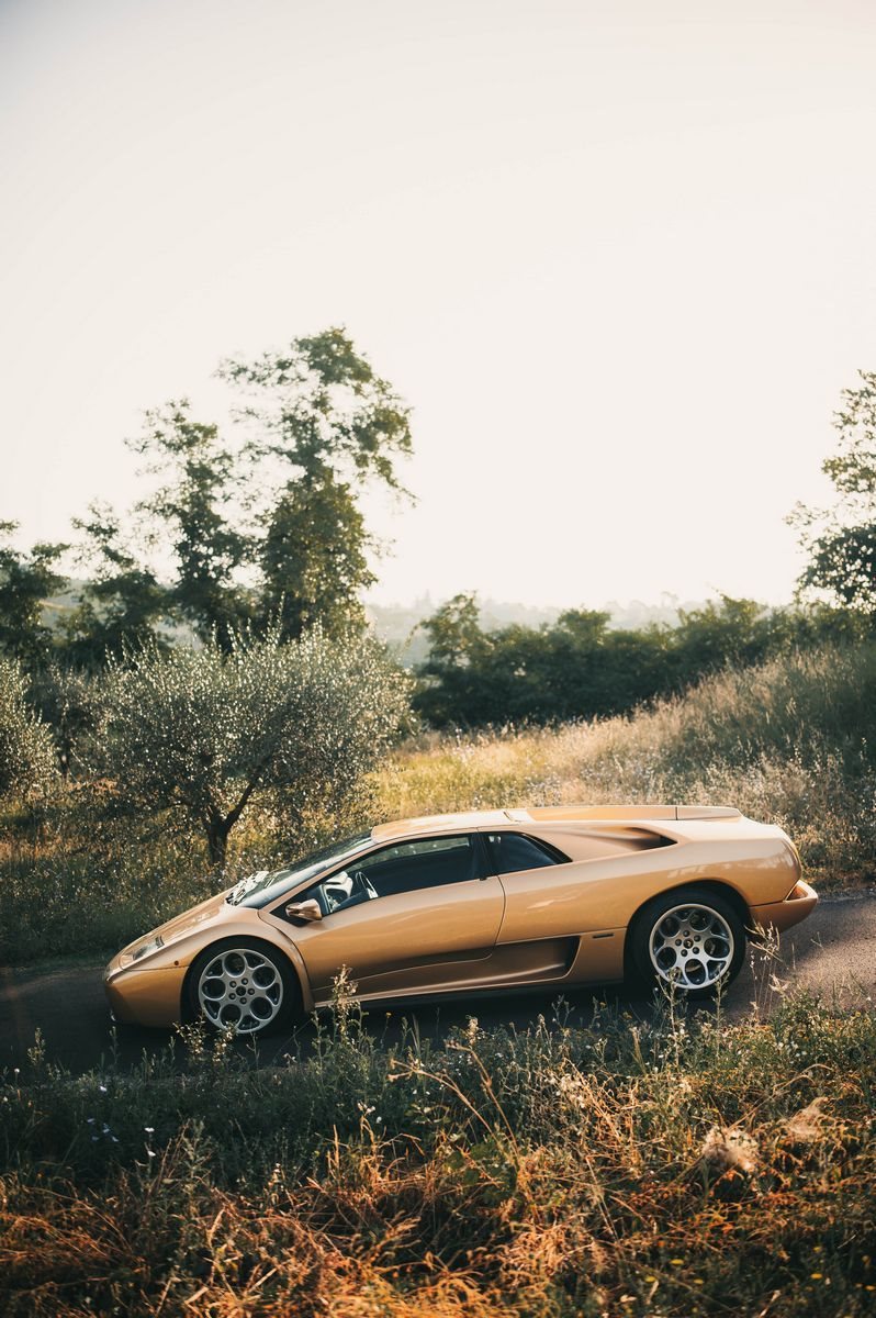 LAMBORGHINI PRESTA HOMENAGEM AO DIABLO E AO SEU MOTOR V12 ASPIRADO NATURALMENTE, foto 47