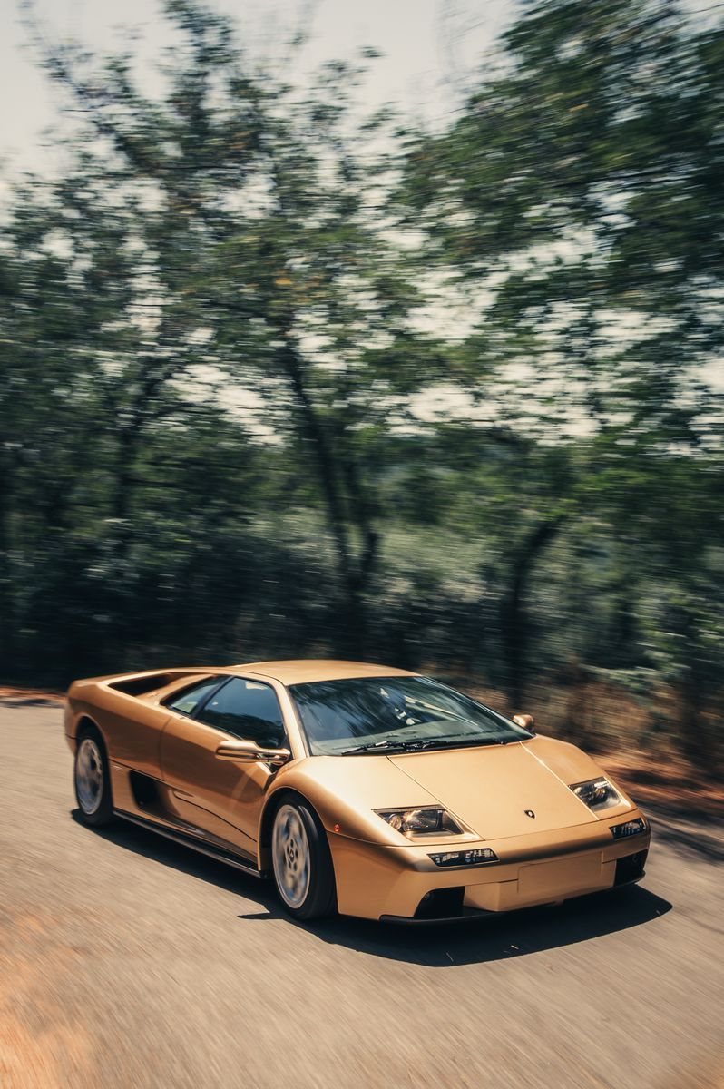 LAMBORGHINI PRESTA HOMENAGEM AO DIABLO E AO SEU MOTOR V12 ASPIRADO NATURALMENTE, foto 56