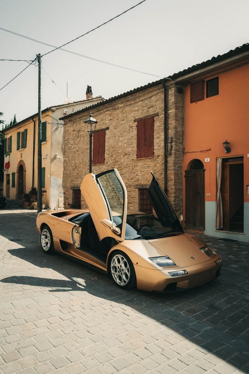 LAMBORGHINI PRESTA HOMENAGEM AO DIABLO E AO SEU MOTOR V12 ASPIRADO NATURALMENTE, foto 60