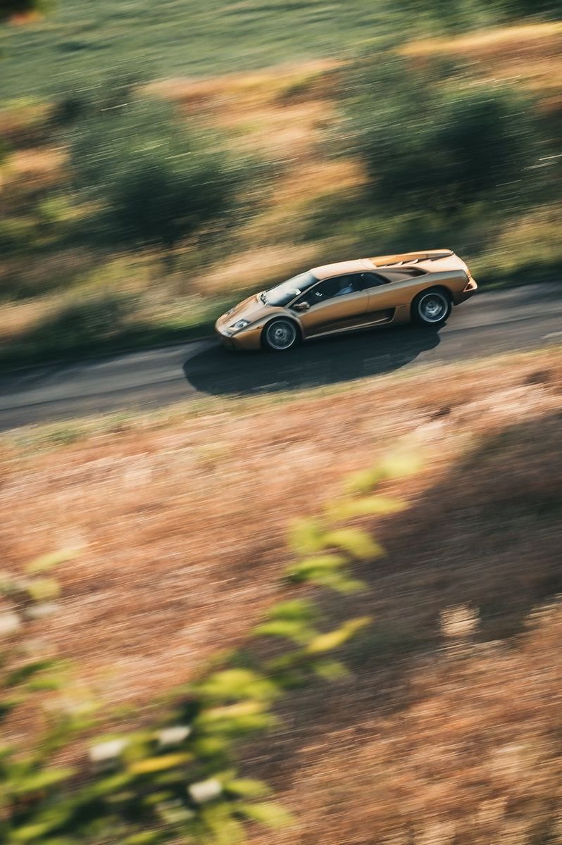 LAMBORGHINI PRESTA HOMENAGEM AO DIABLO E AO SEU MOTOR V12 ASPIRADO NATURALMENTE, foto 80