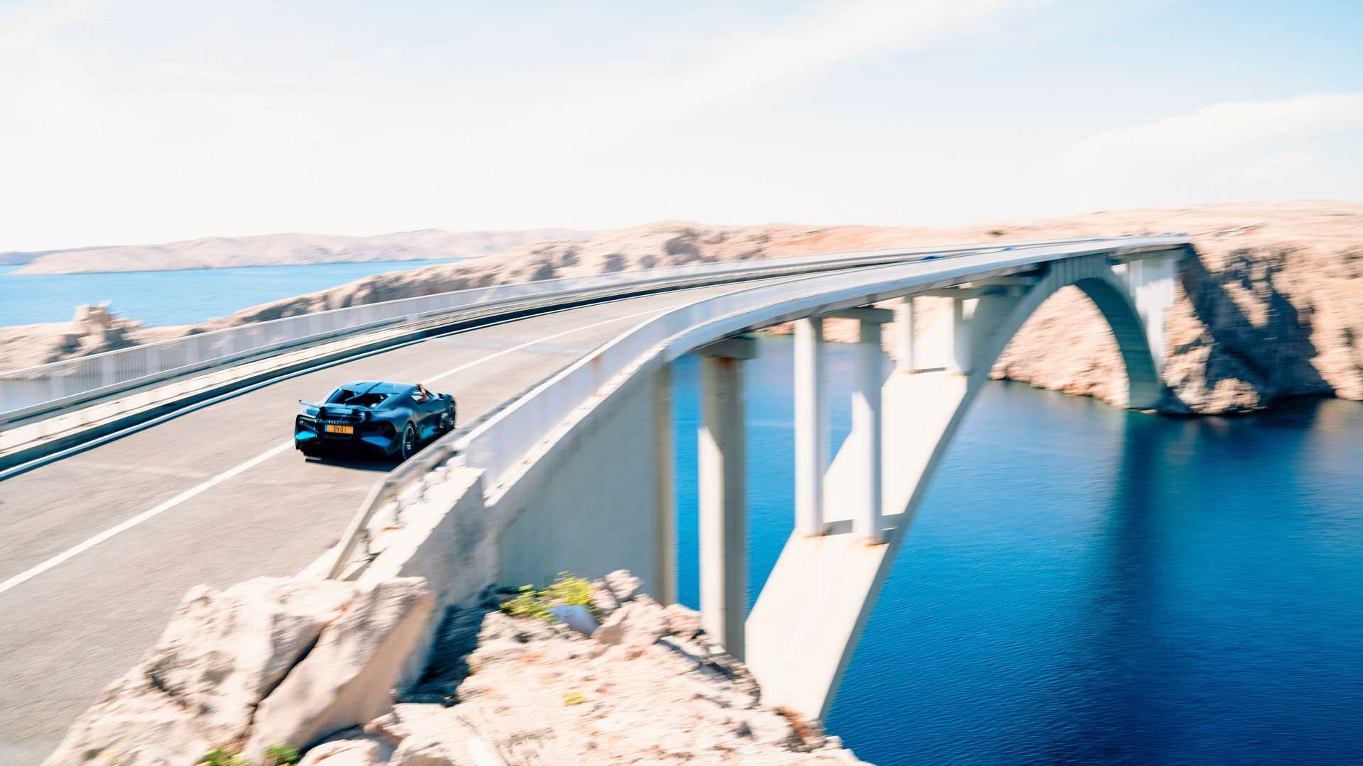 BUGATTI LA VOITURE NOIRE REAPARECE DE SURPRESA NA CROÁCIA, foto 6