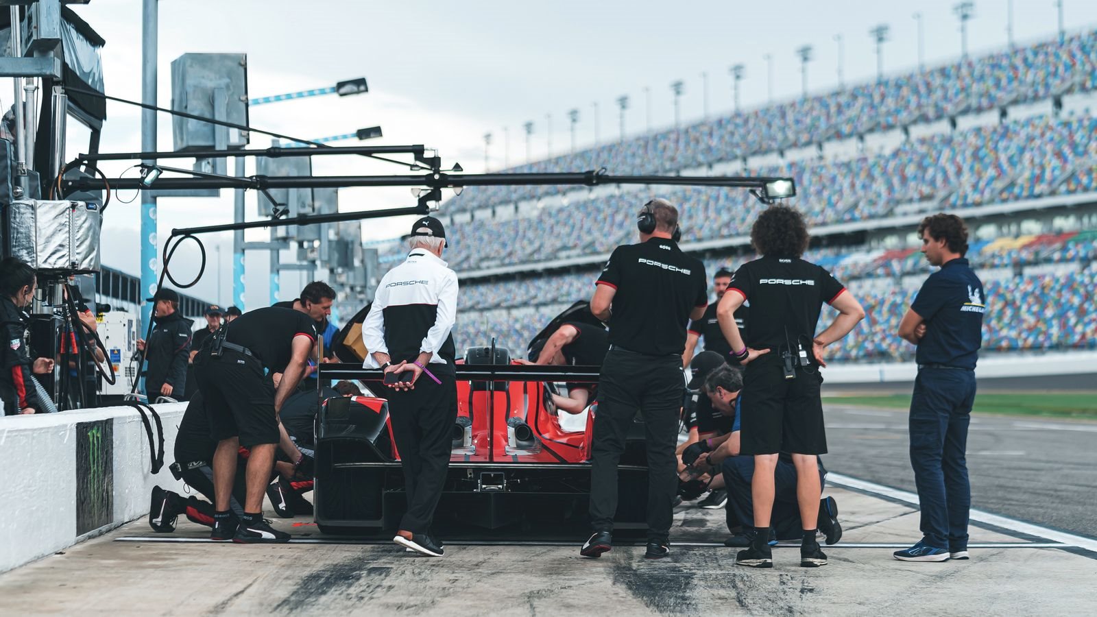 PORSCHE 963 COMPLETA COM ÊXITO SEUS PRIMEIROS TESTES EM DAYTONA, foto 12