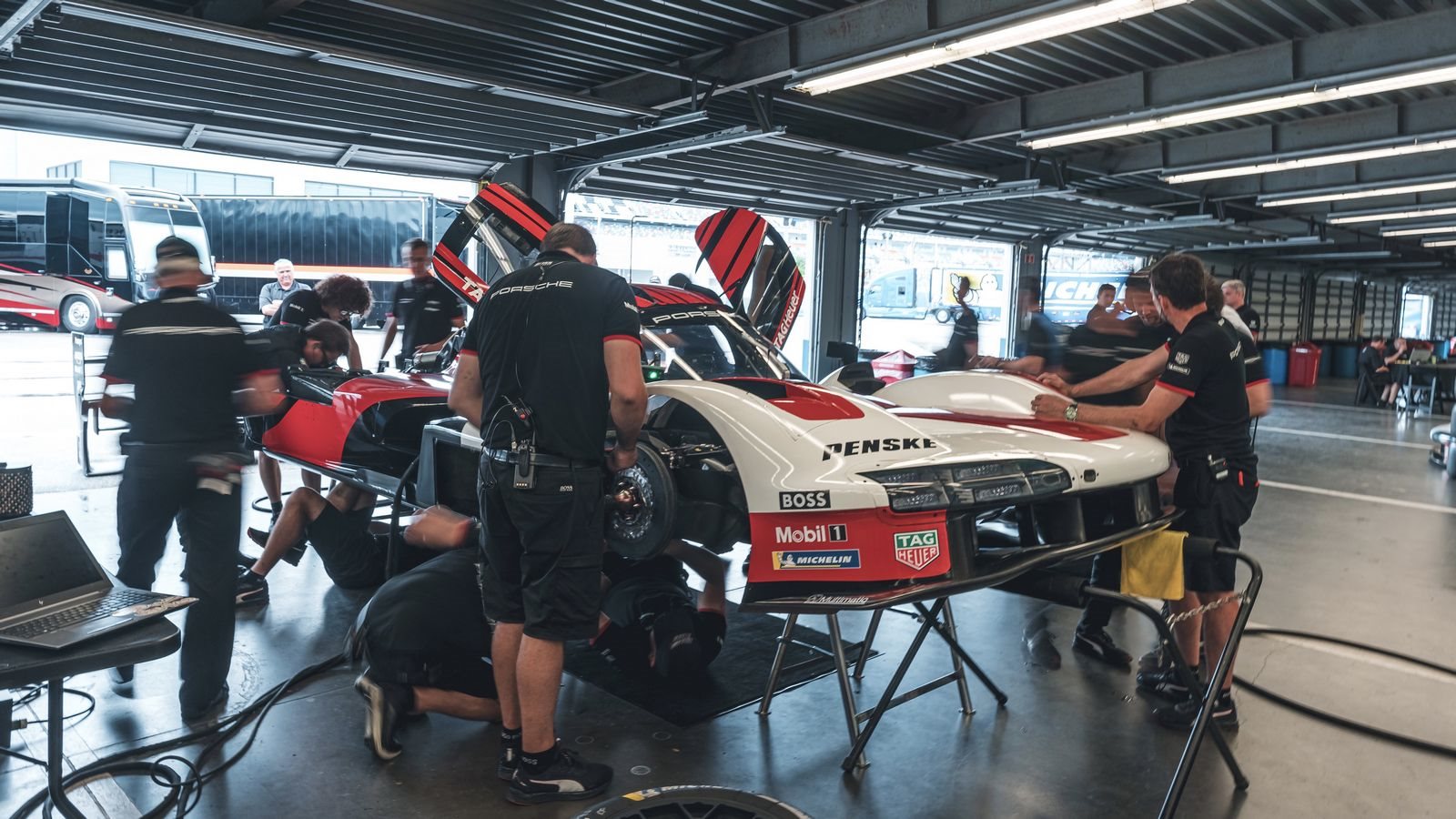 PORSCHE 963 COMPLETA COM ÊXITO SEUS PRIMEIROS TESTES EM DAYTONA, foto 13