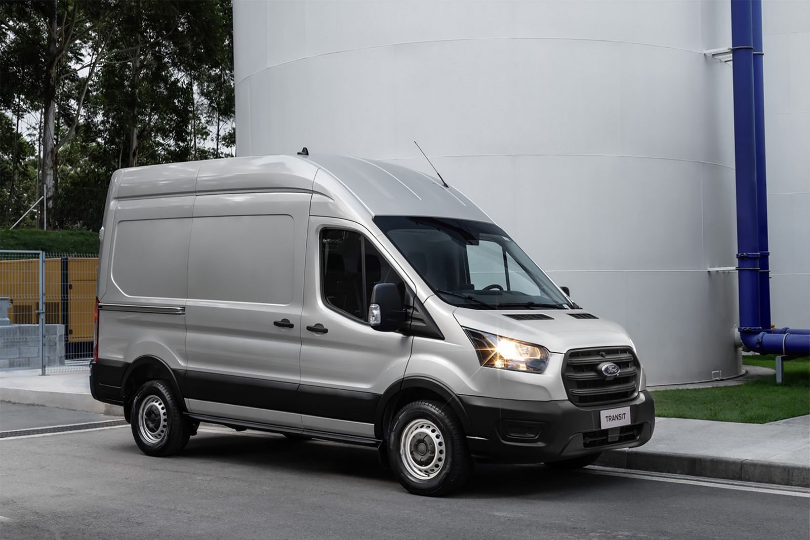 FORD TRANSIT CHEGA A 1.000 UNIDADES VENDIDAS NO BRASIL, foto 3
