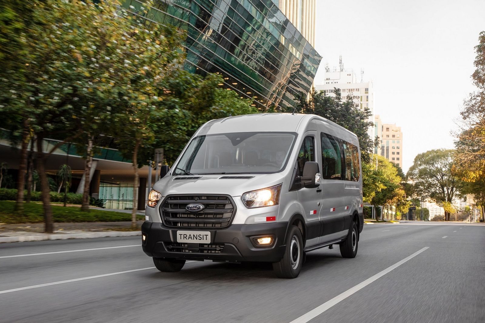 FORD TRANSIT CHEGA A 1.000 UNIDADES VENDIDAS NO BRASIL, foto 5
