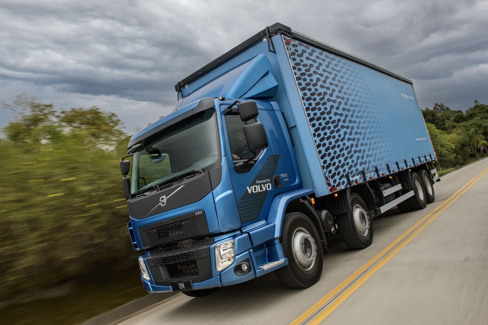 LINHA VM EURO 6 TRAZ NOVO MOTOR VOLVO, COM MAIS POTÊNCIA E ATÉ 10% MAIS ECONÔMICO, foto 2