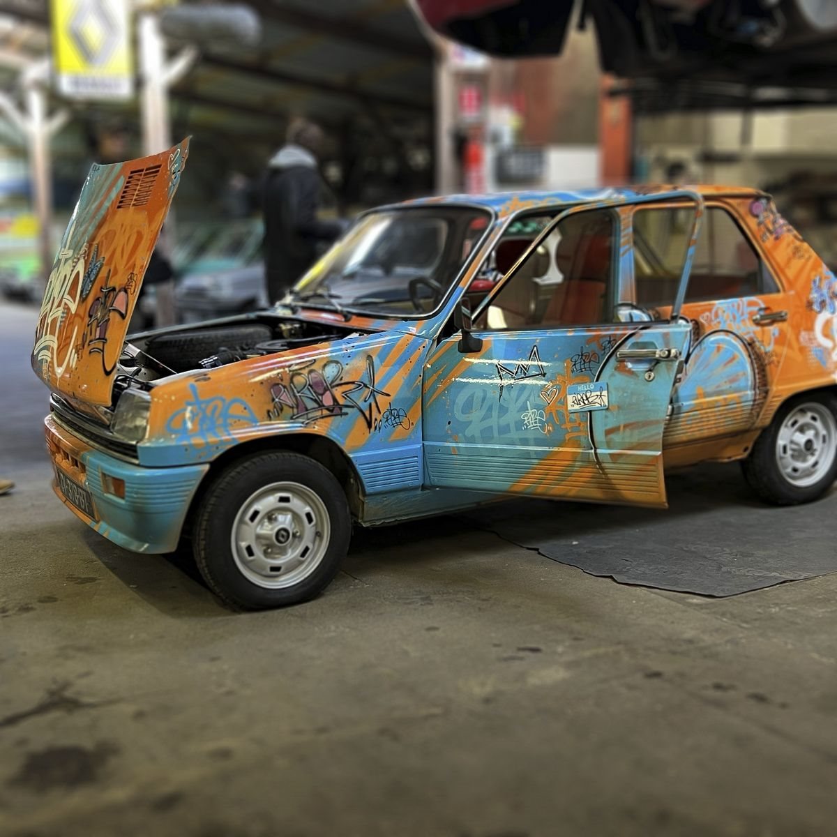 ENCONTRO DE COLECIONADORES APAIXONADOS PELO RENAULT 5 DESPERTA LEMBRANÇAS EM EVENTO NA FRANÇA, foto 15