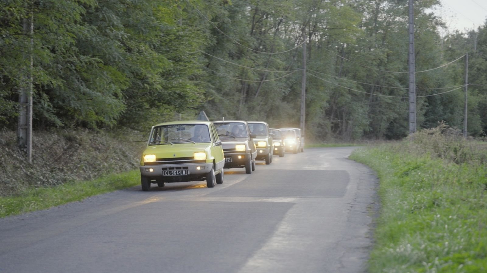 ENCONTRO DE COLECIONADORES APAIXONADOS PELO RENAULT 5 DESPERTA LEMBRANÇAS EM EVENTO NA FRANÇA, foto 22