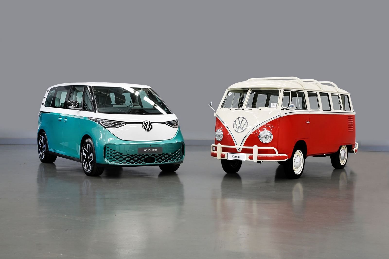 ID. BUZZ E KOMBI ‘CORUJINHA’ TÊM ENCONTRO HISTÓRICO NA FÁBRICA VOLKSWAGEN ANCHIETA, foto 3