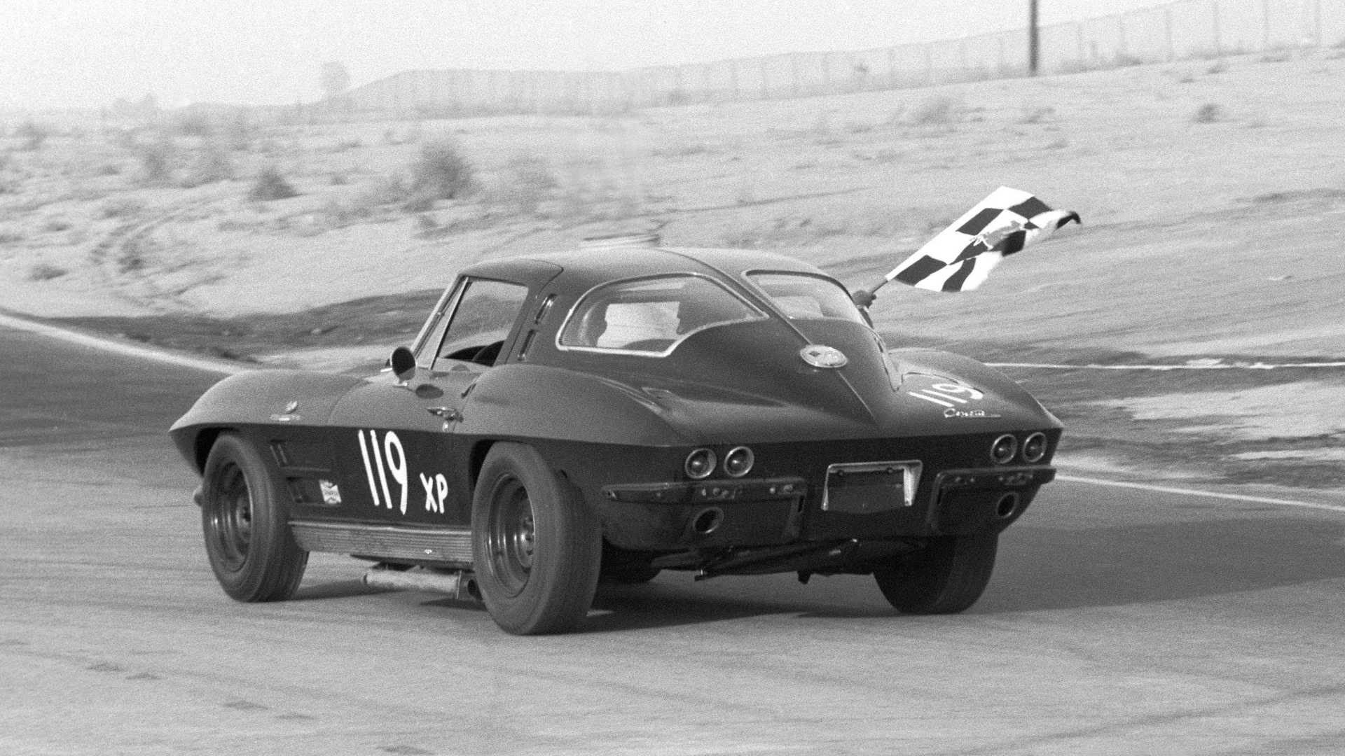 O LENDÁRIO CHEVROLET CORVETTE STING RAY CELEBRA 60 ANOS, foto 7