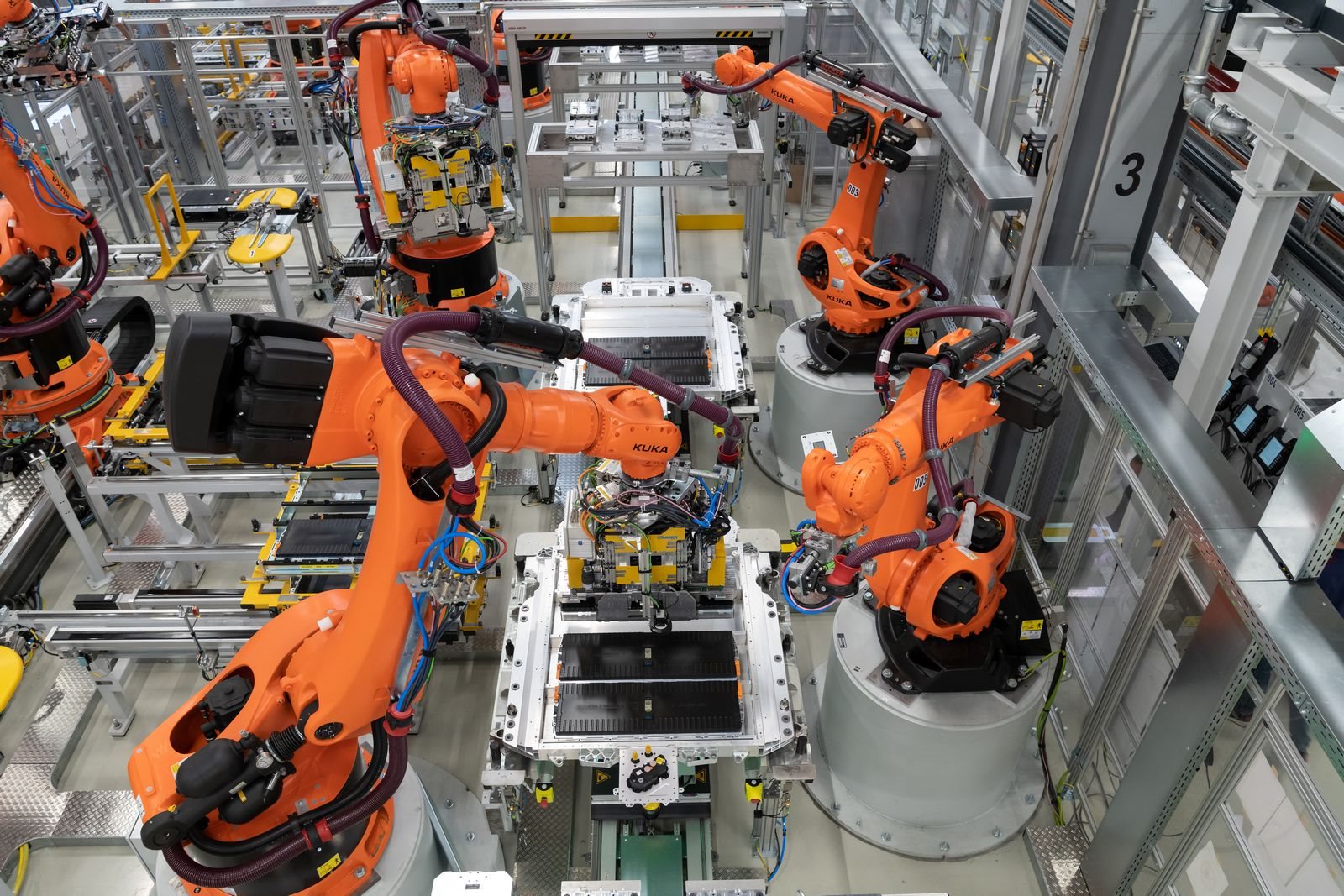 COMEÇA A PRODUÇÃO DO NOVO BMW iX1 EM REGENSBURG, foto 8