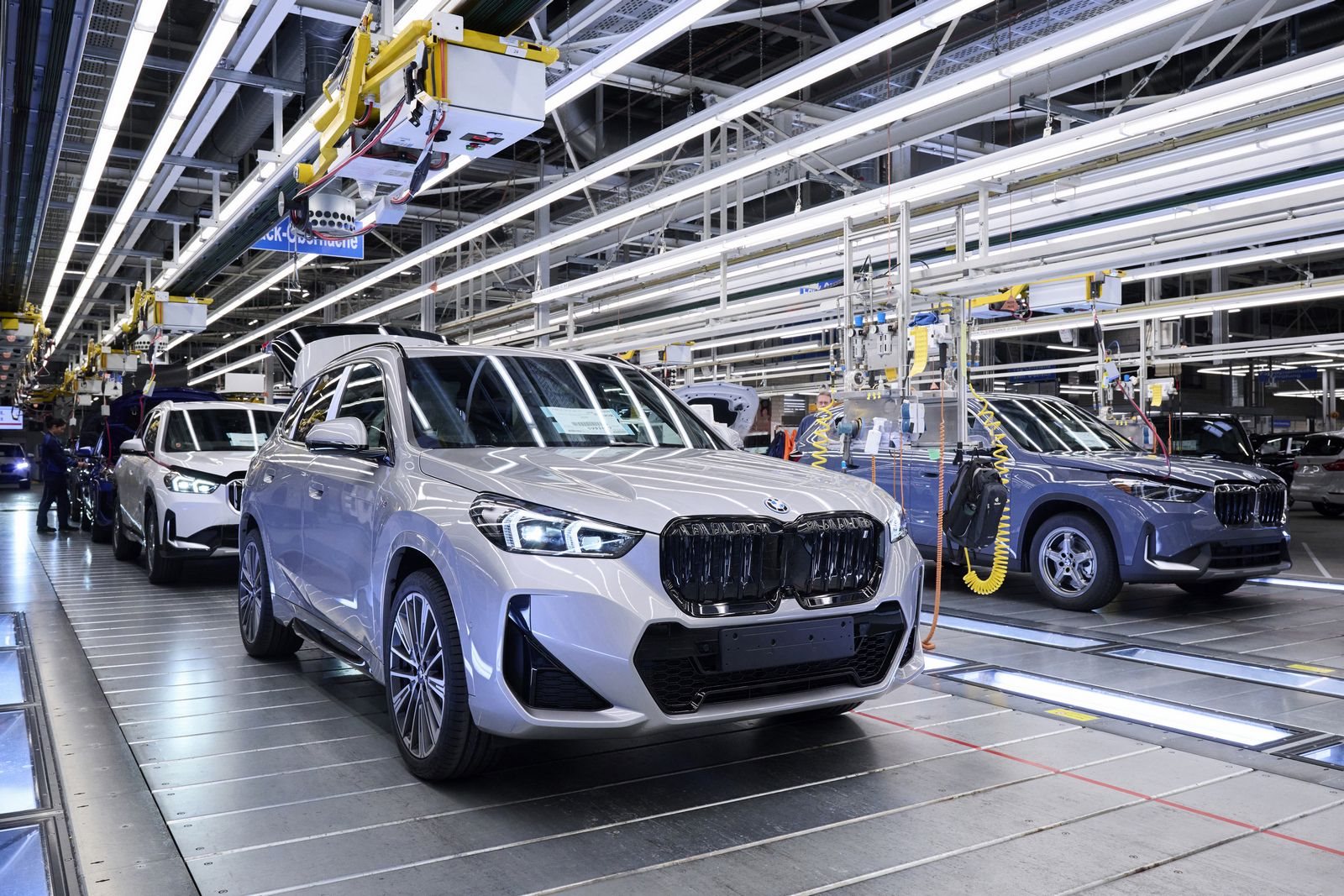 COMEÇA A PRODUÇÃO DO NOVO BMW iX1 EM REGENSBURG, foto 10