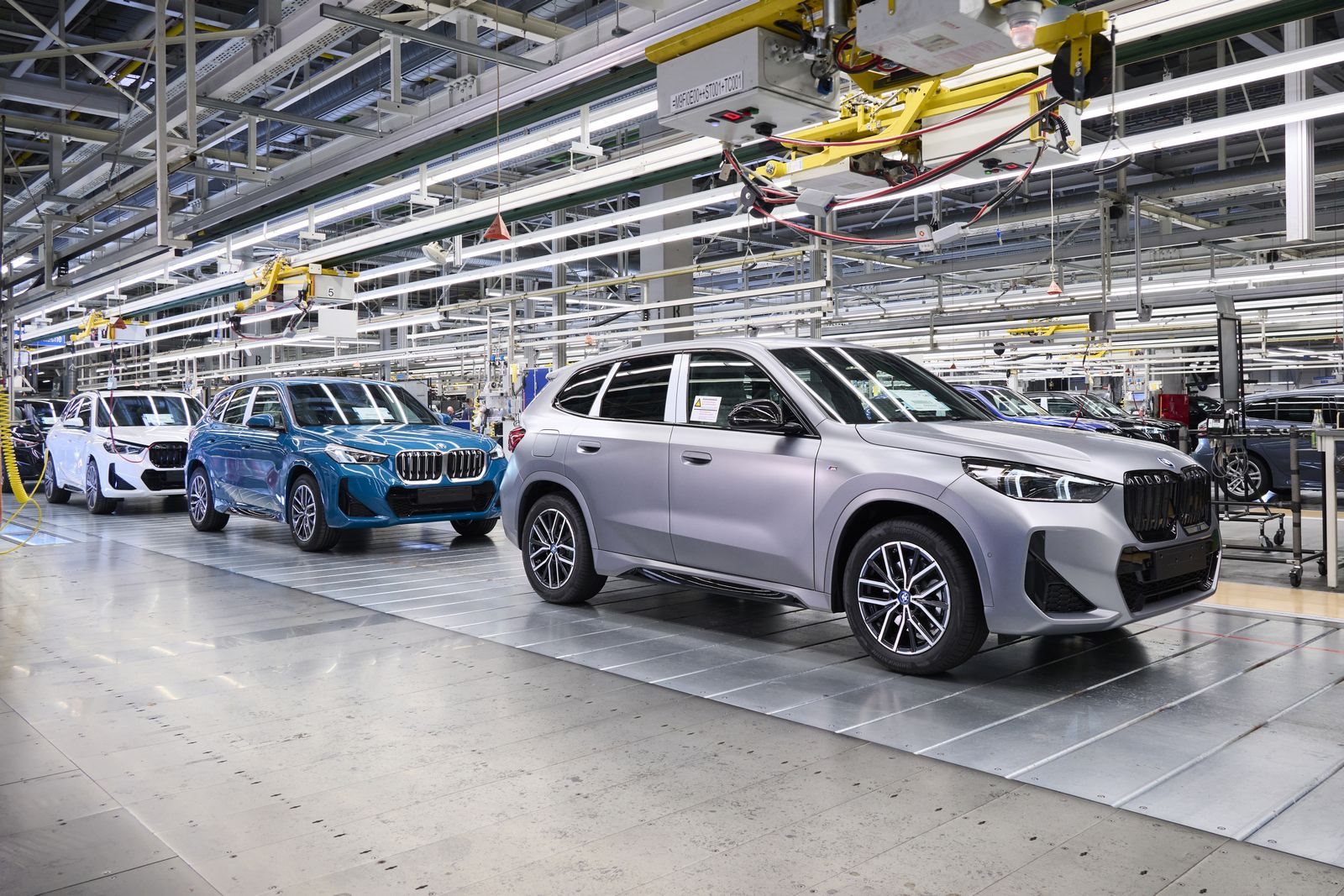 COMEÇA A PRODUÇÃO DO NOVO BMW iX1 EM REGENSBURG, foto 17
