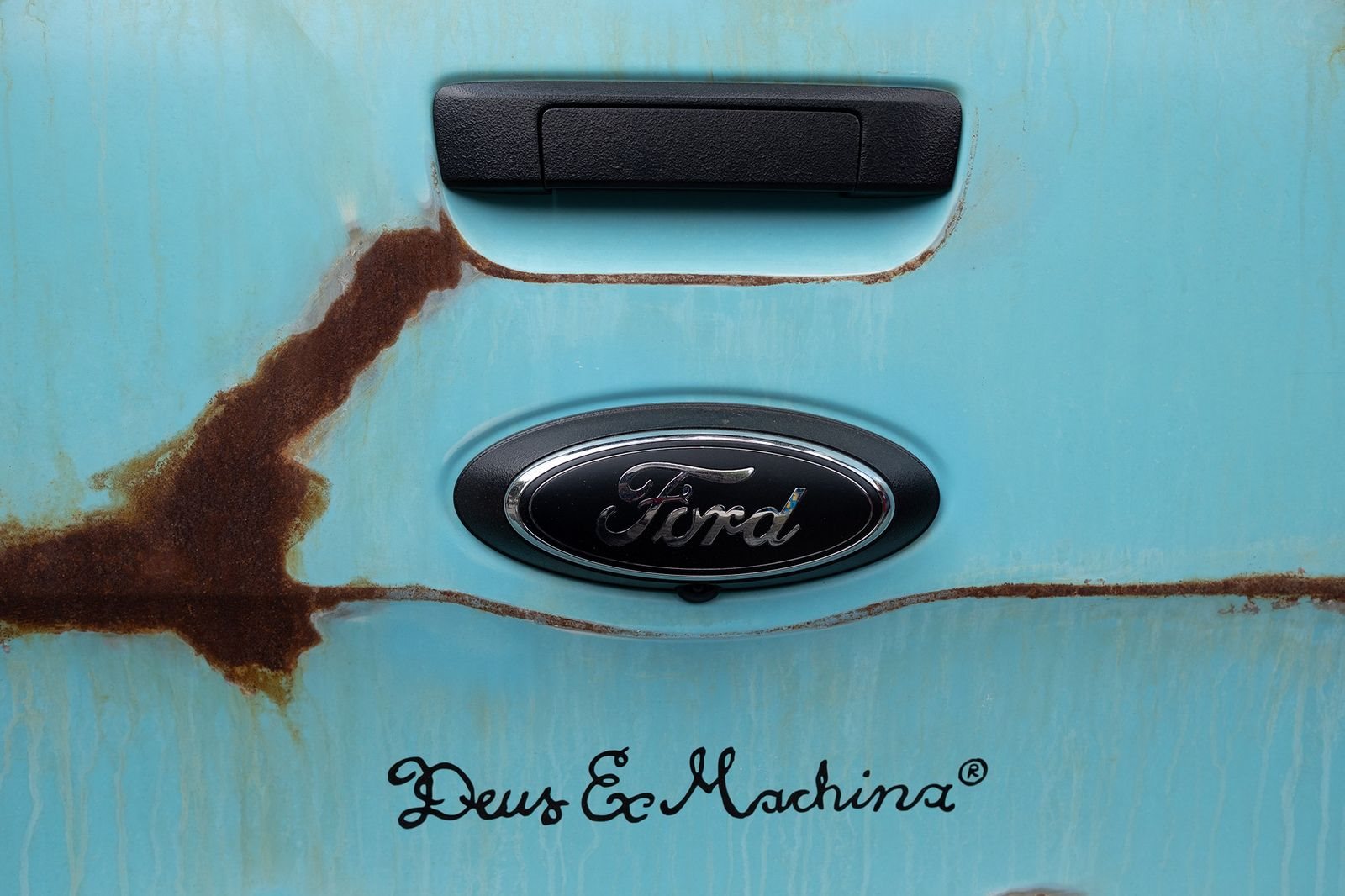 FORD ANUNCIA PARCERIA COM A DEUS EX MACHINA E EXIBE RANGER CUSTOMIZADA NO SWANK RALLY, foto 3