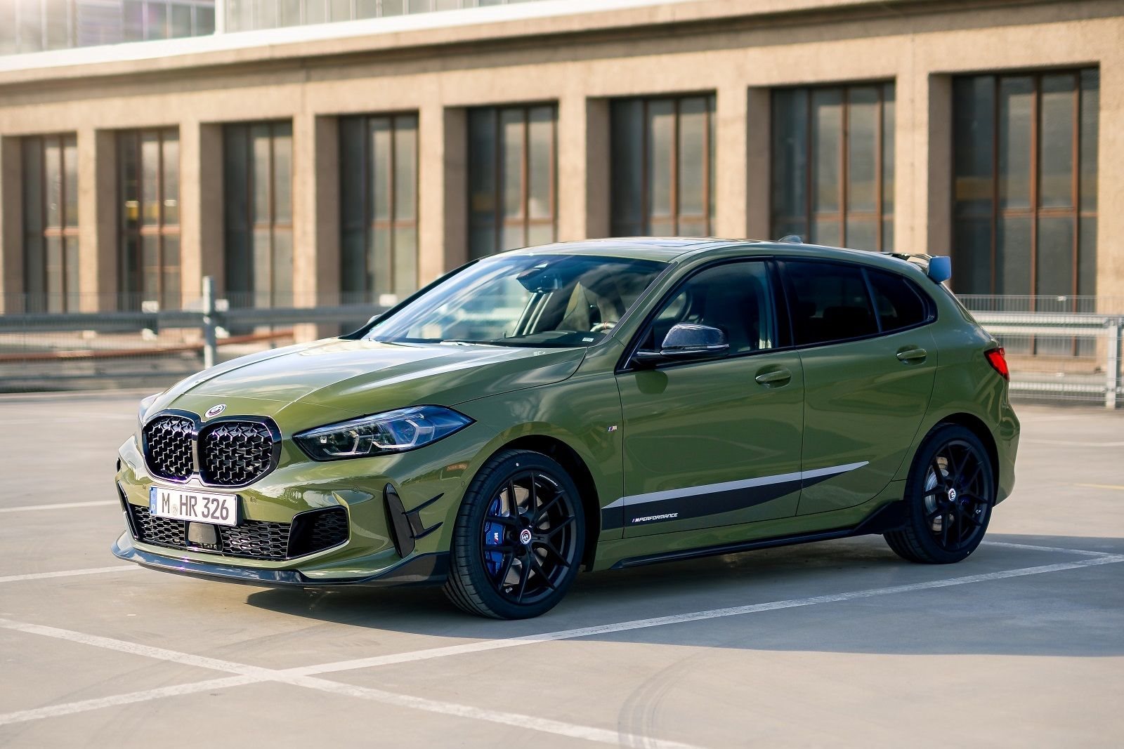 BMW APRESENTA VERSÕES M PERFORMANCE PARTS NO SALÃO DE ESSEN, foto 5