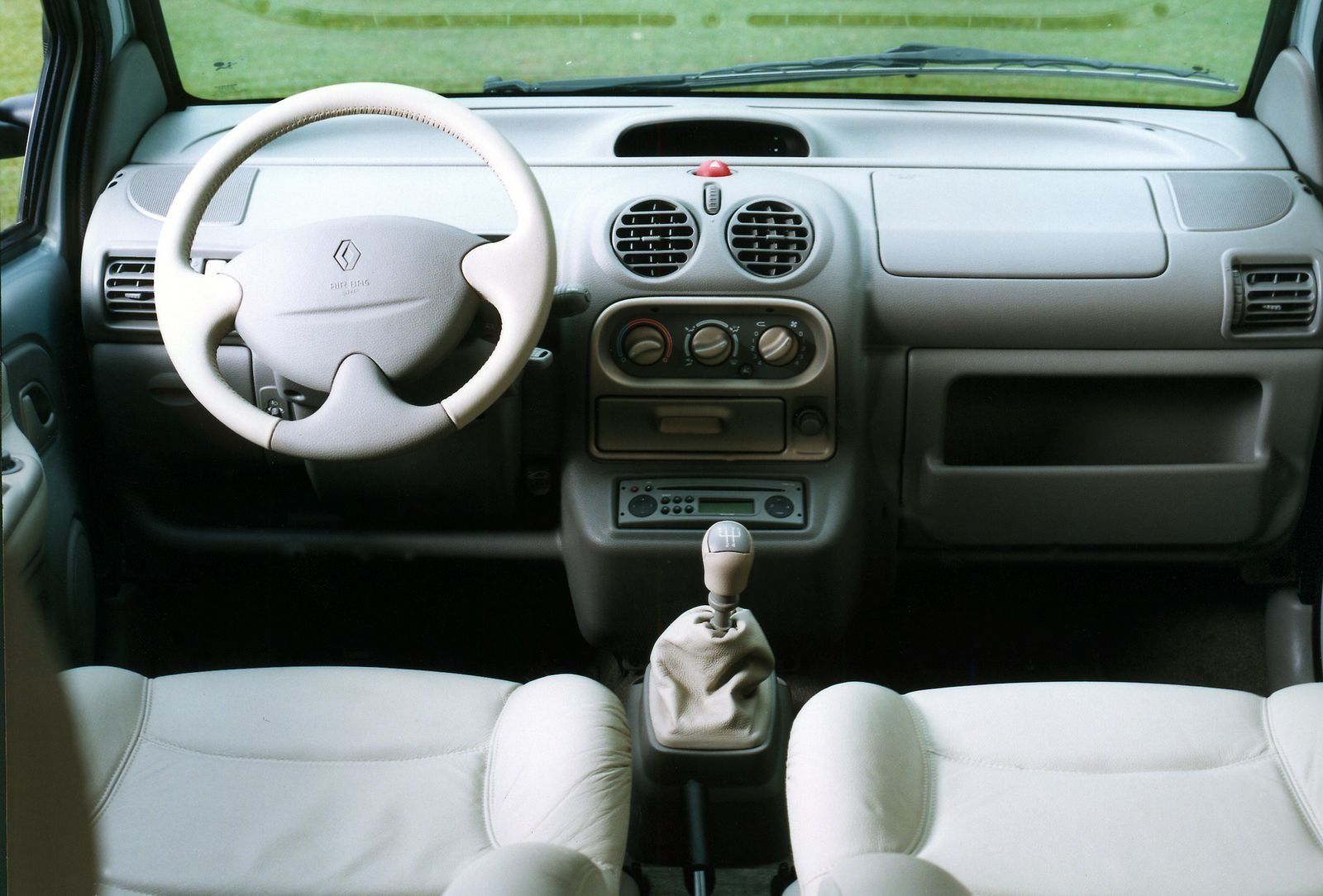 RENAULT TWINGO: 30 ANOS DE INOVAÇÃO, foto 5