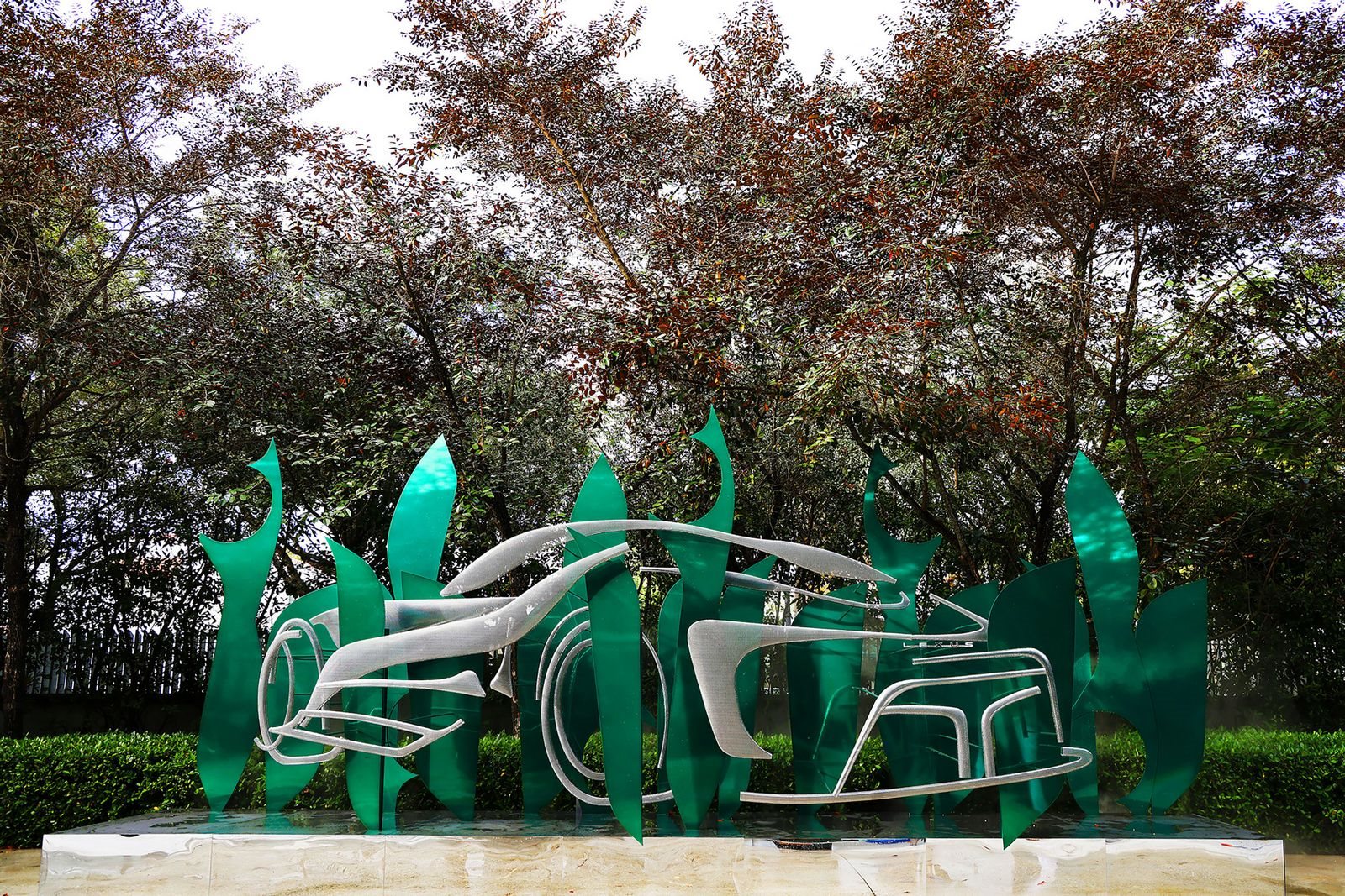LEXUS EM MIAMI COM A OBRA DE SUCHI REDDY, ‘SHAPED BY AIR’, foto 13