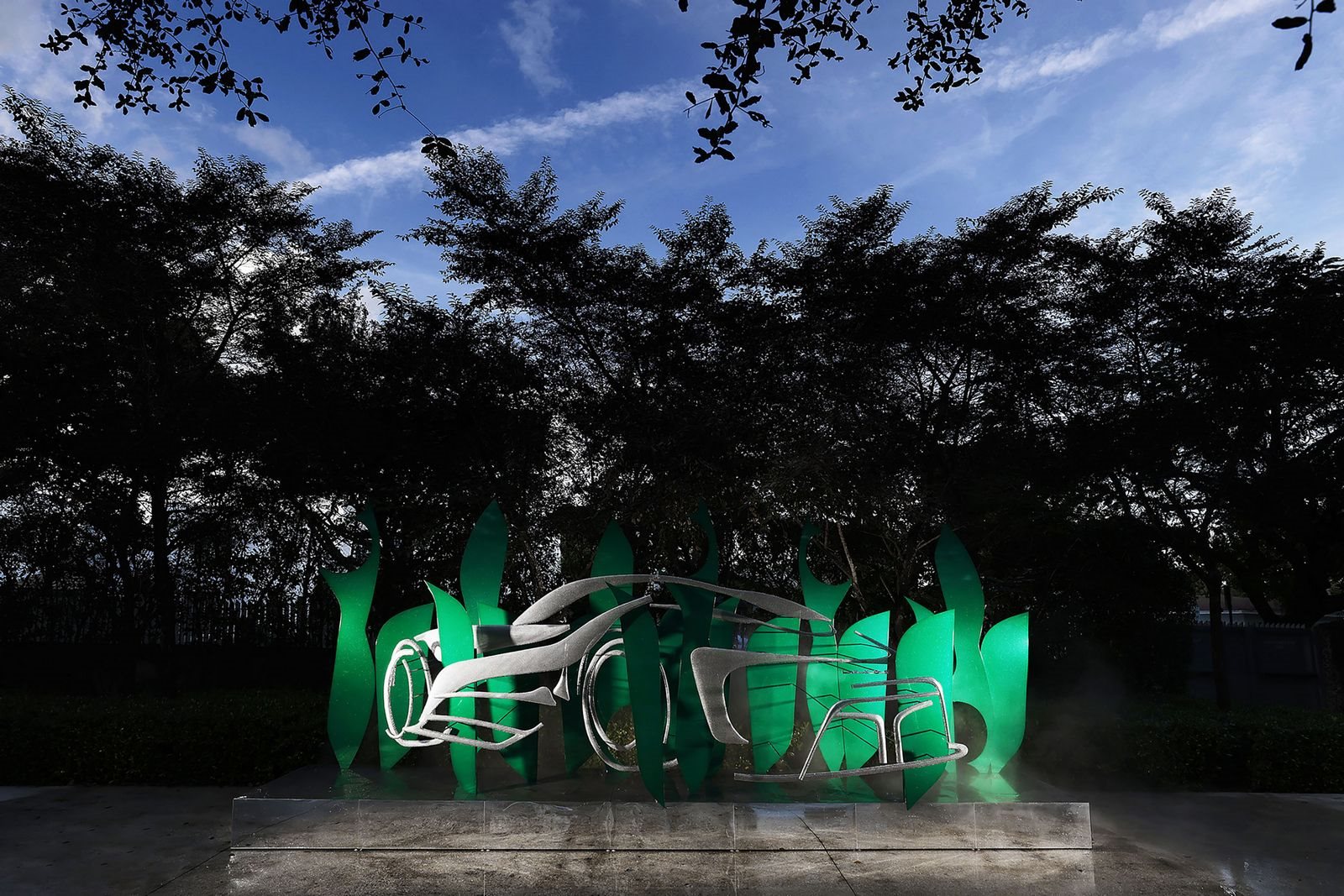 LEXUS EM MIAMI COM A OBRA DE SUCHI REDDY, ‘SHAPED BY AIR’, foto 14