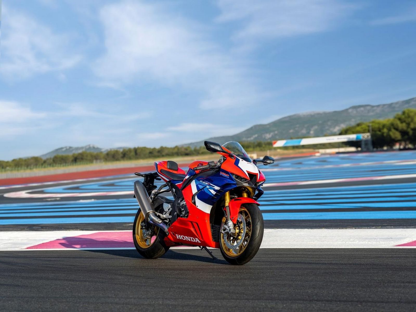 HONDA CBR 1000RR-R FIREBLADE SP 2023: APERFEIÇOAMENTOS TÉCNICOS E AINDA MAIS PERFORMANCE MARCAM O NOVO MODELO, foto 14