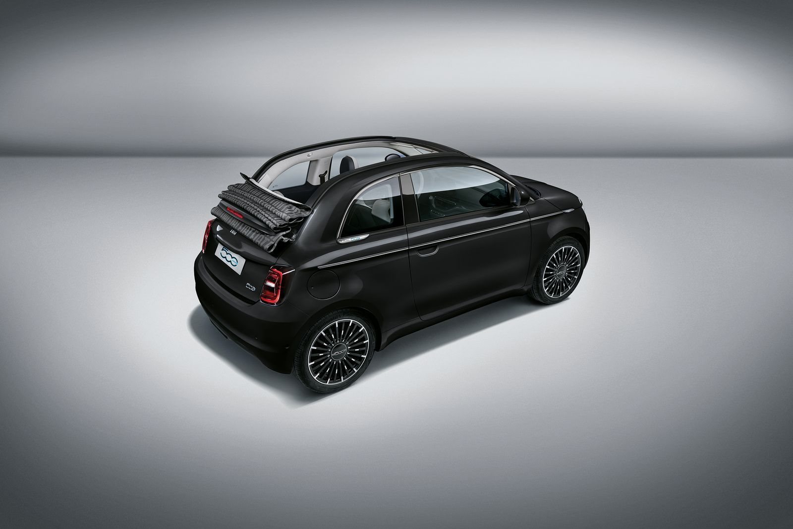 FIAT 500: AS EDIÇÕES MAIS ESPECIAIS AO LONGO DE SUA HISTÓRIA, foto 41