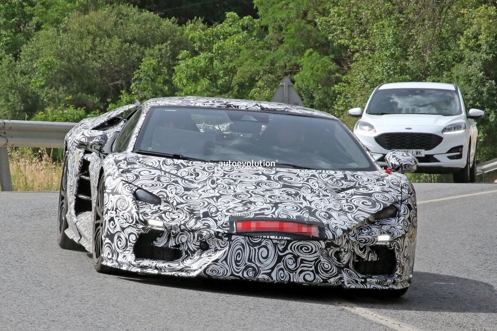 SUCESSOR DO LAMBORGHINI AVENTADOR ‘VAZOU’ NO REGISTRO DE PATENTES, foto 4