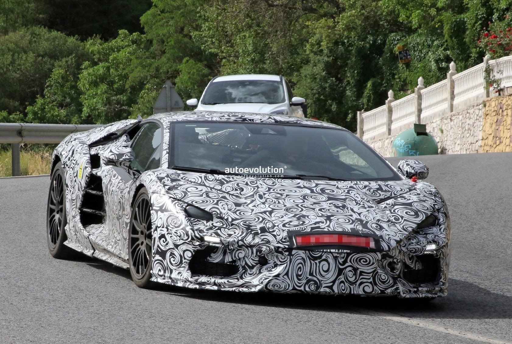 SUCESSOR DO LAMBORGHINI AVENTADOR ‘VAZOU’ NO REGISTRO DE PATENTES, foto 6