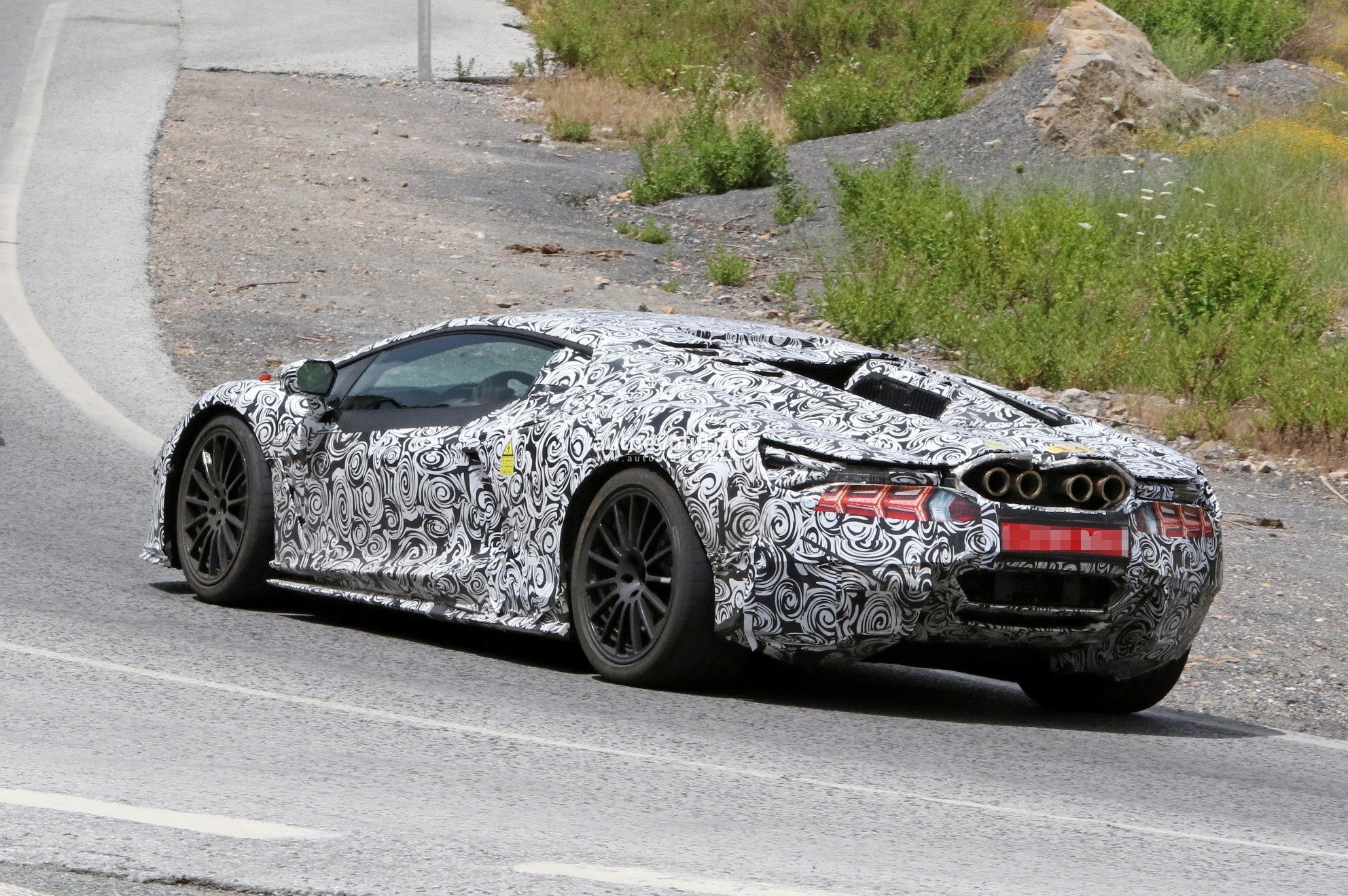 SUCESSOR DO LAMBORGHINI AVENTADOR ‘VAZOU’ NO REGISTRO DE PATENTES, foto 25