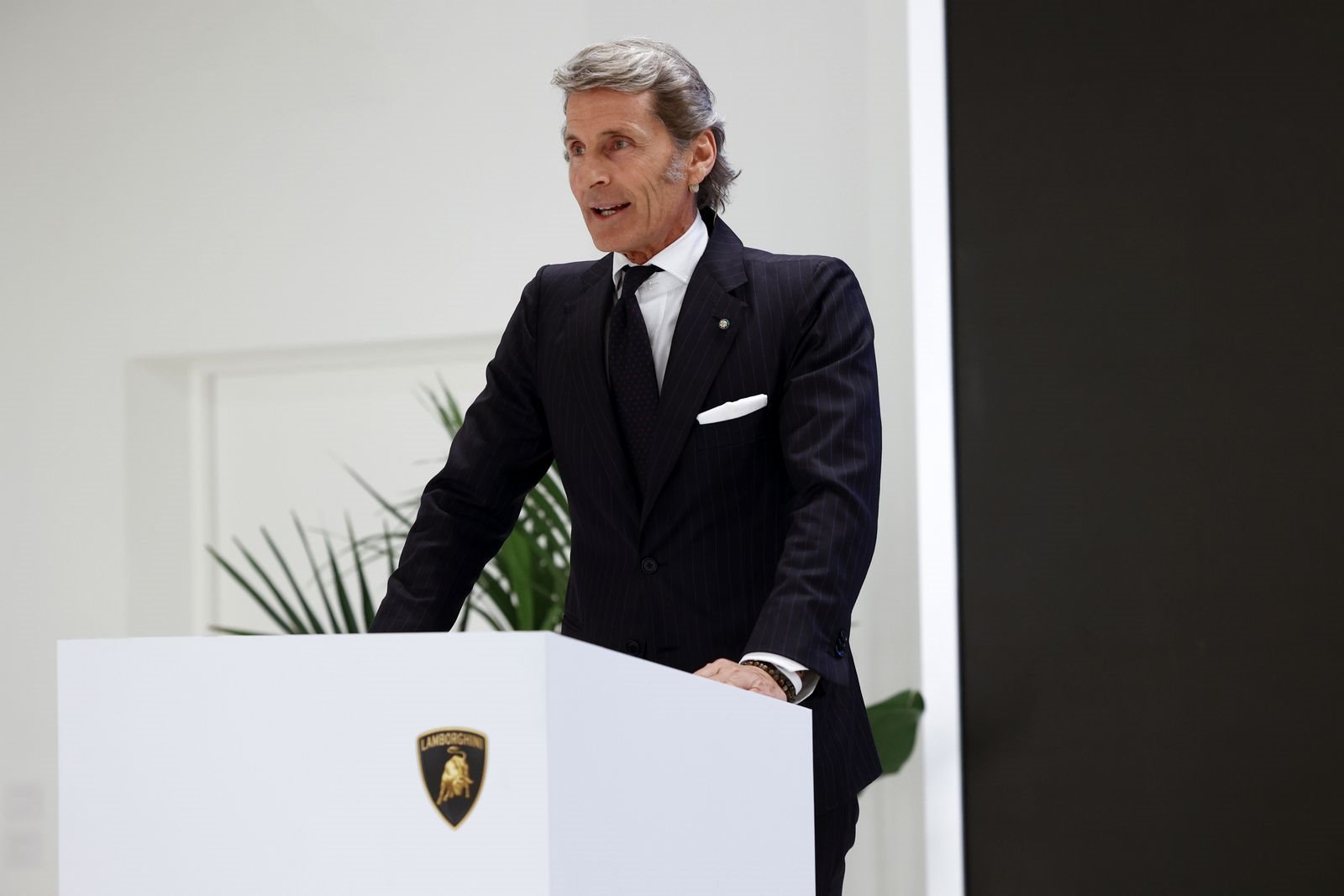 O REMODELADO MUSEU LAMBORGHINI REABRE PARA O 60º ANIVERSÁRIO, foto 3