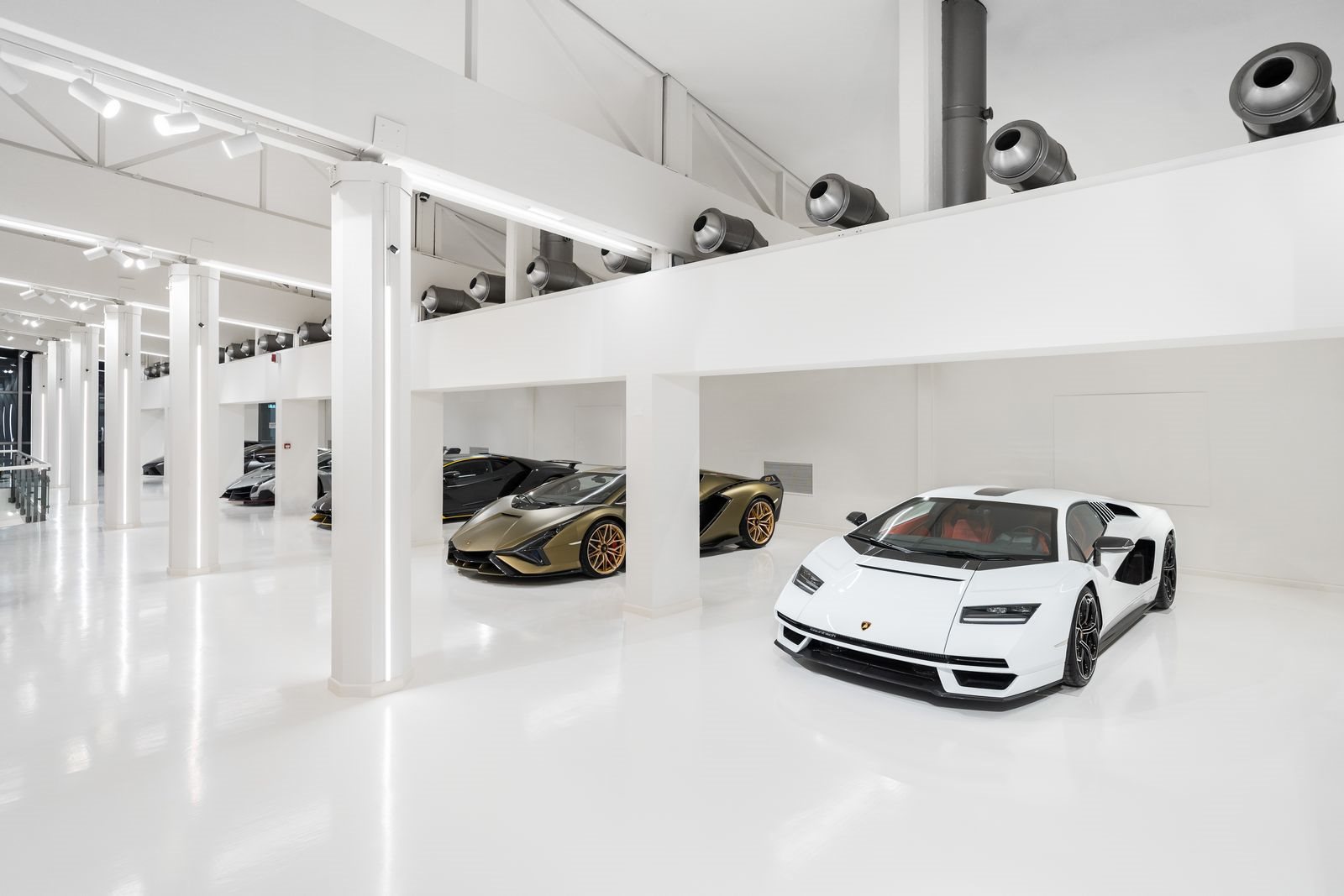 O REMODELADO MUSEU LAMBORGHINI REABRE PARA O 60º ANIVERSÁRIO, foto 11