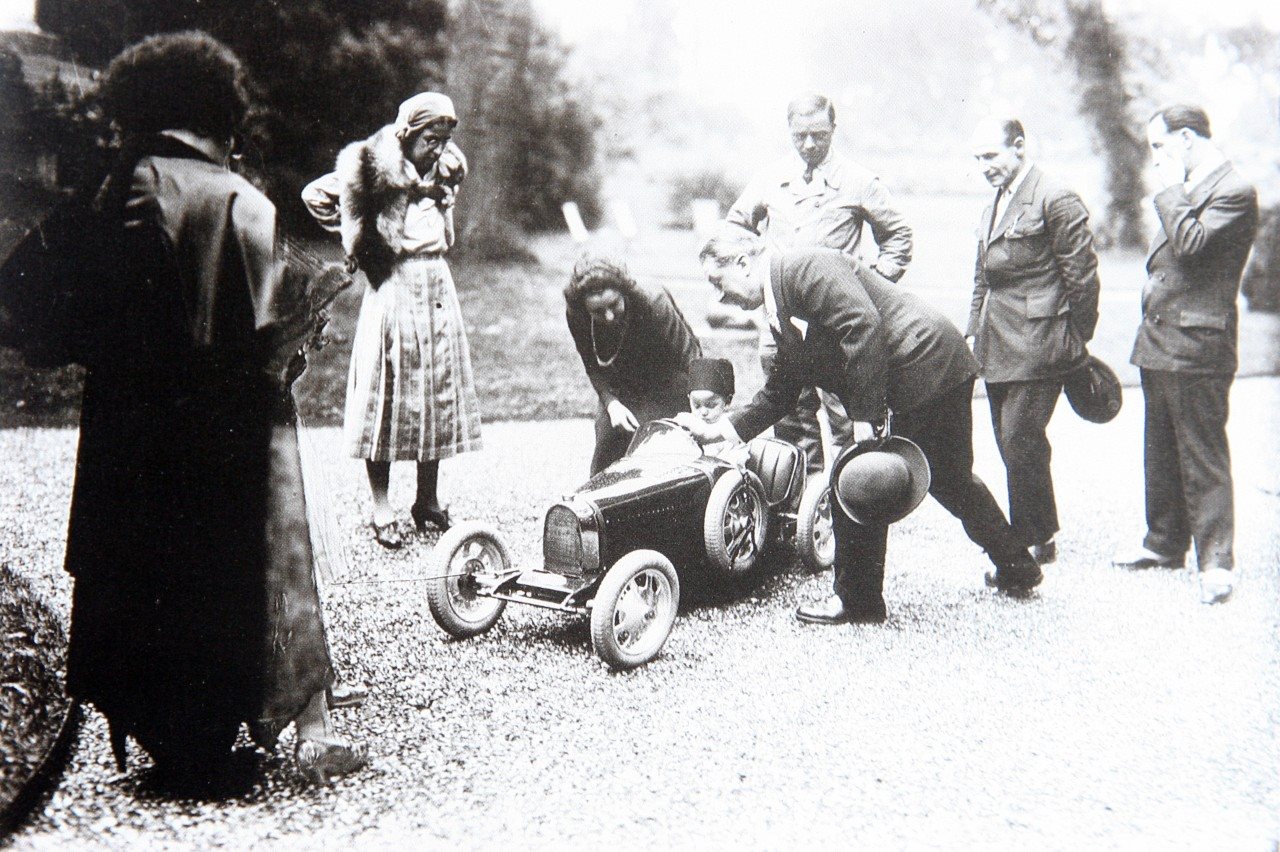 A HISTÓRIA DE ETTORE BUGATTI, O GÊNIO PARA QUEM A BELEZA E A VELOCIDADE NÃO TINHAM PREÇO, foto 4