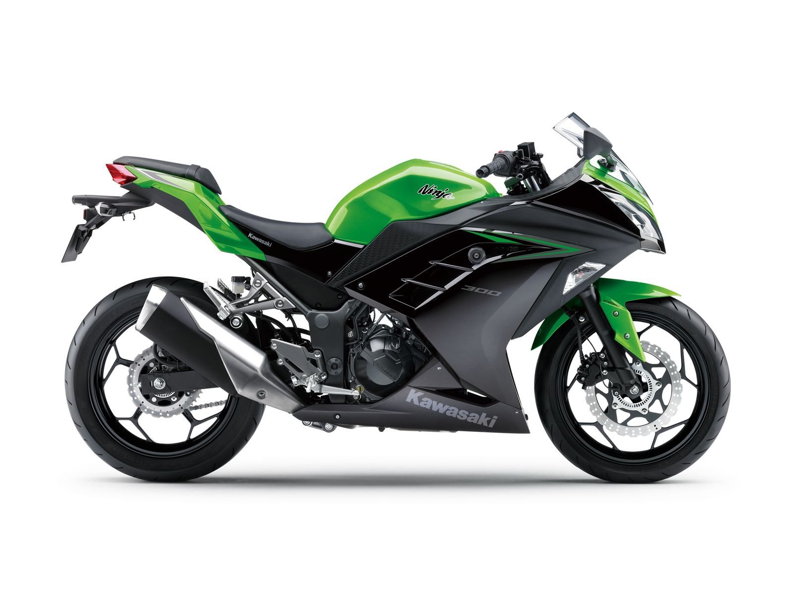 KAWASAKI NINJA 300 RETORNA AO MERCADO APÓS TER PRODUÇÃO ENCERRADA EM 2018, foto 2